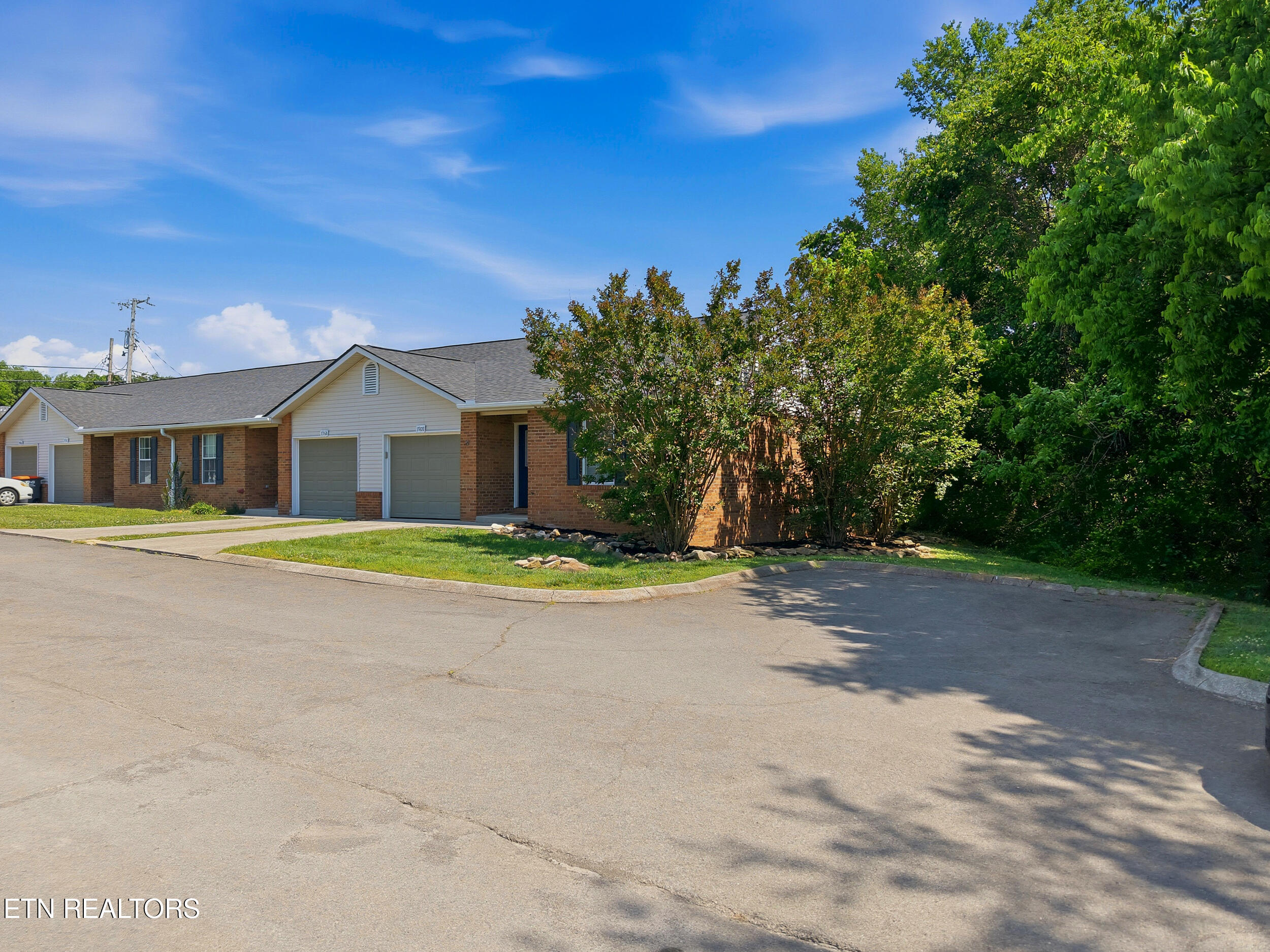 7908 Glenbine Way Powell TN 37849