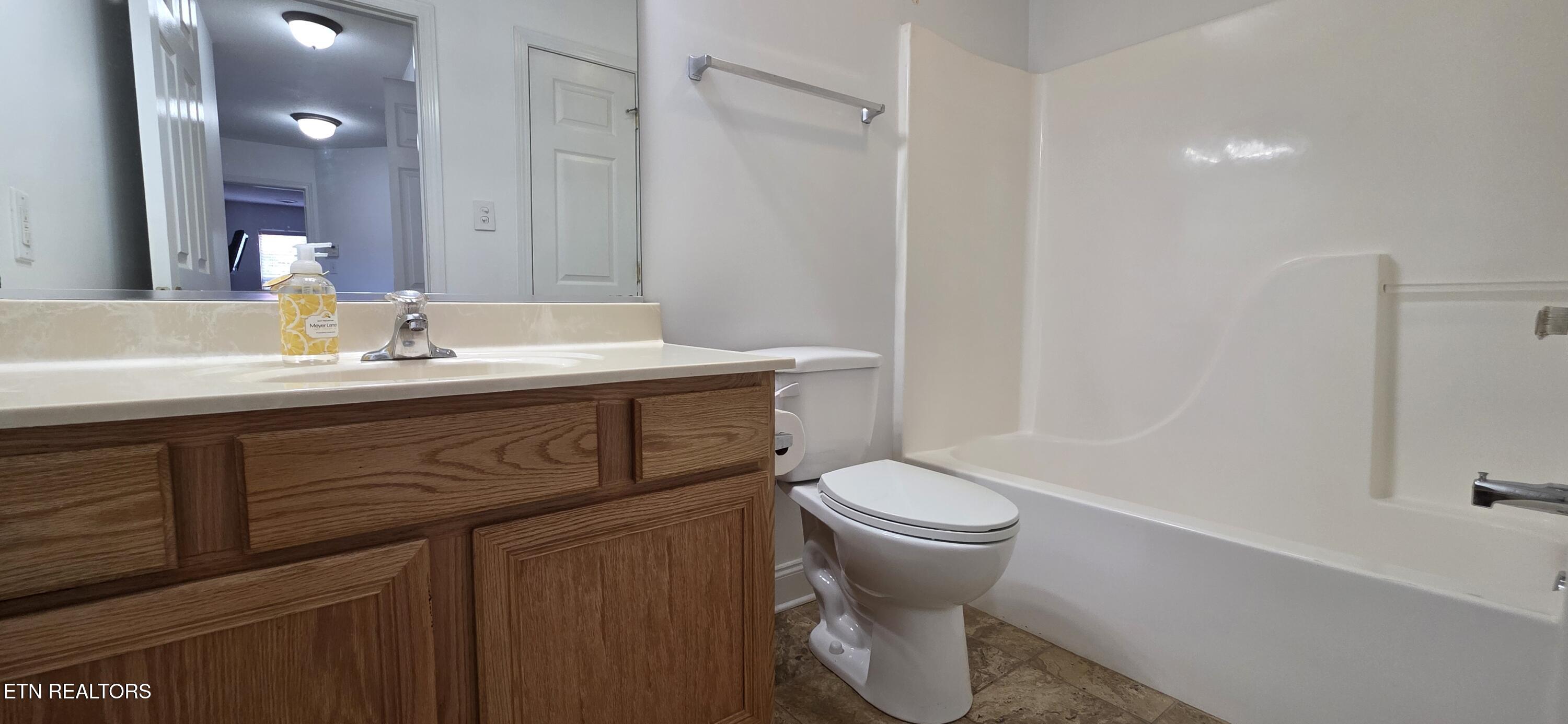 5963 Round Hill Lane Knoxville TN 37912