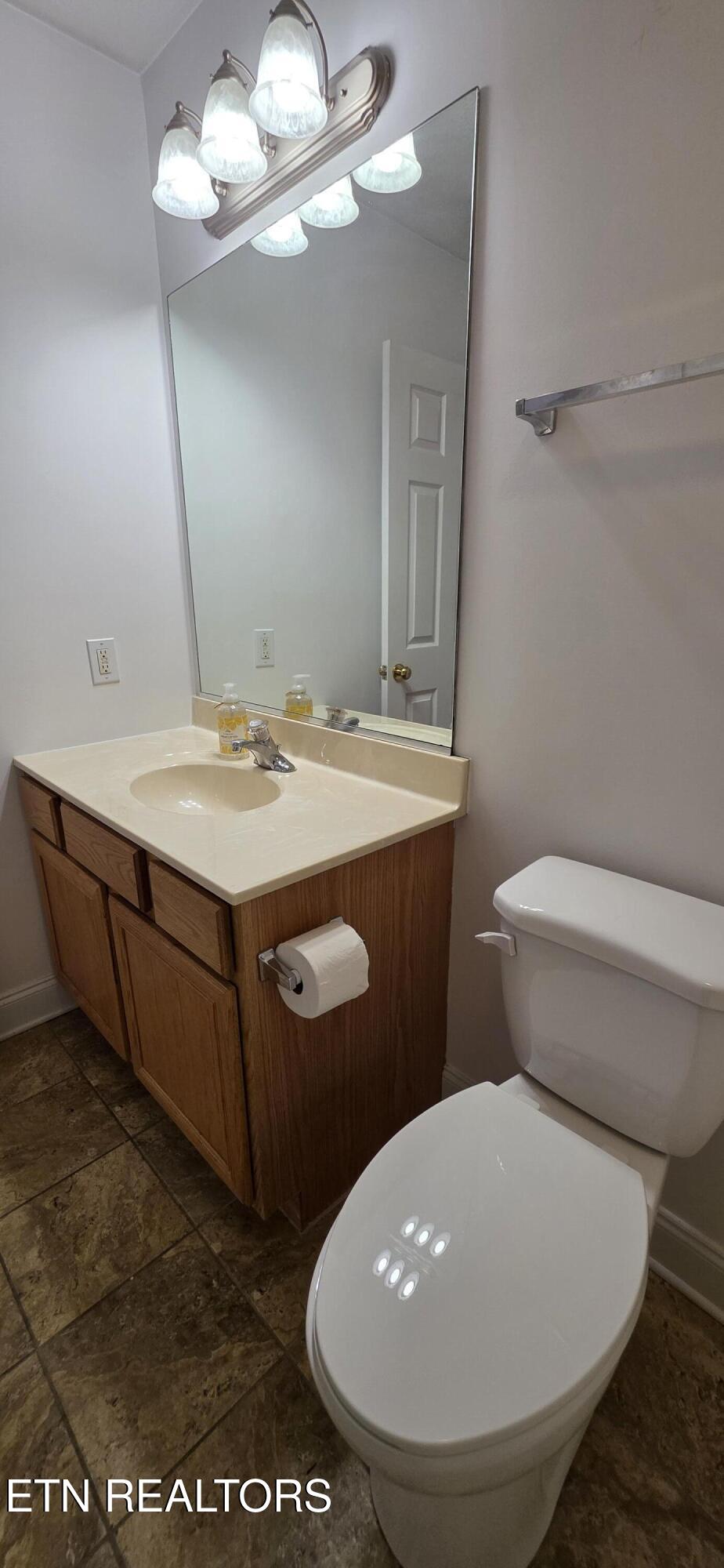5963 Round Hill Lane Knoxville TN 37912