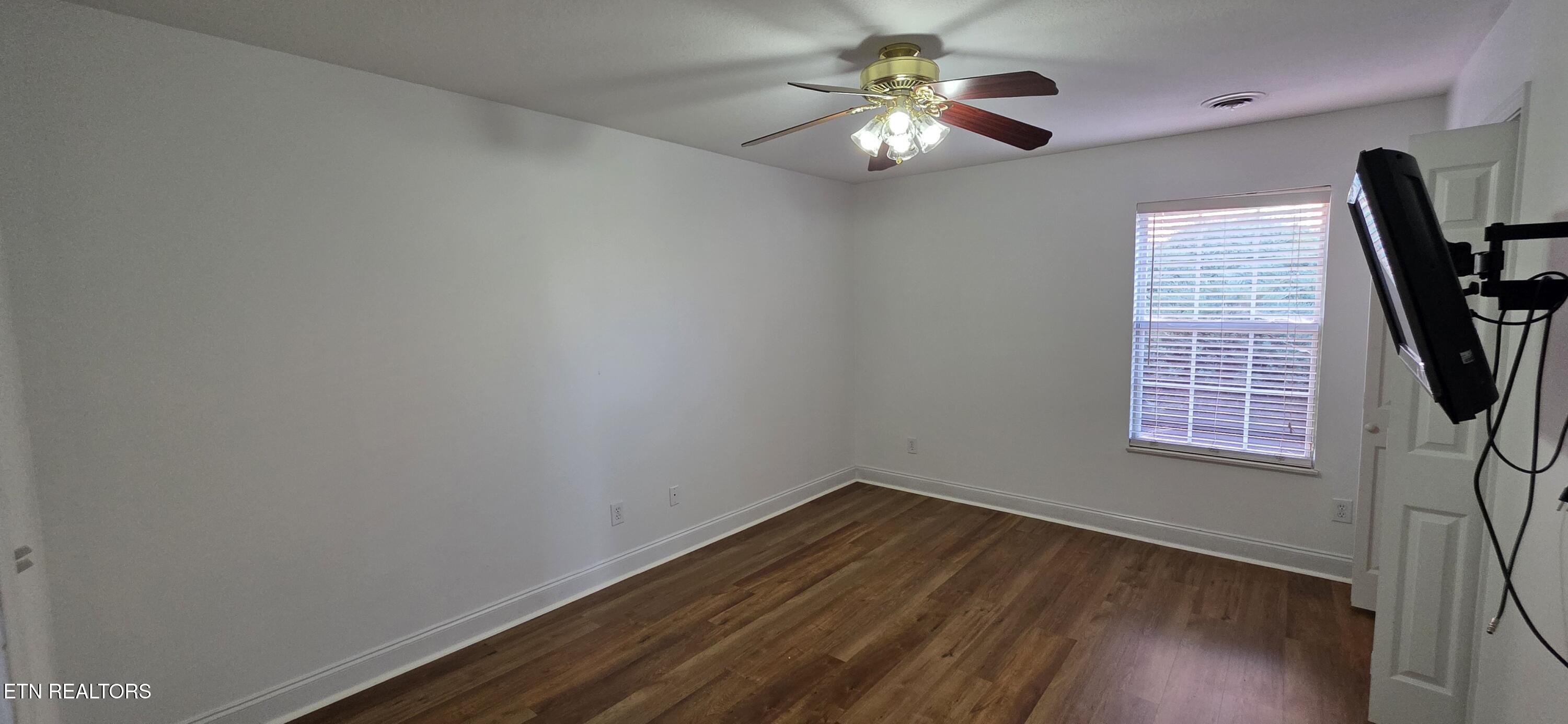 5963 Round Hill Lane Knoxville TN 37912