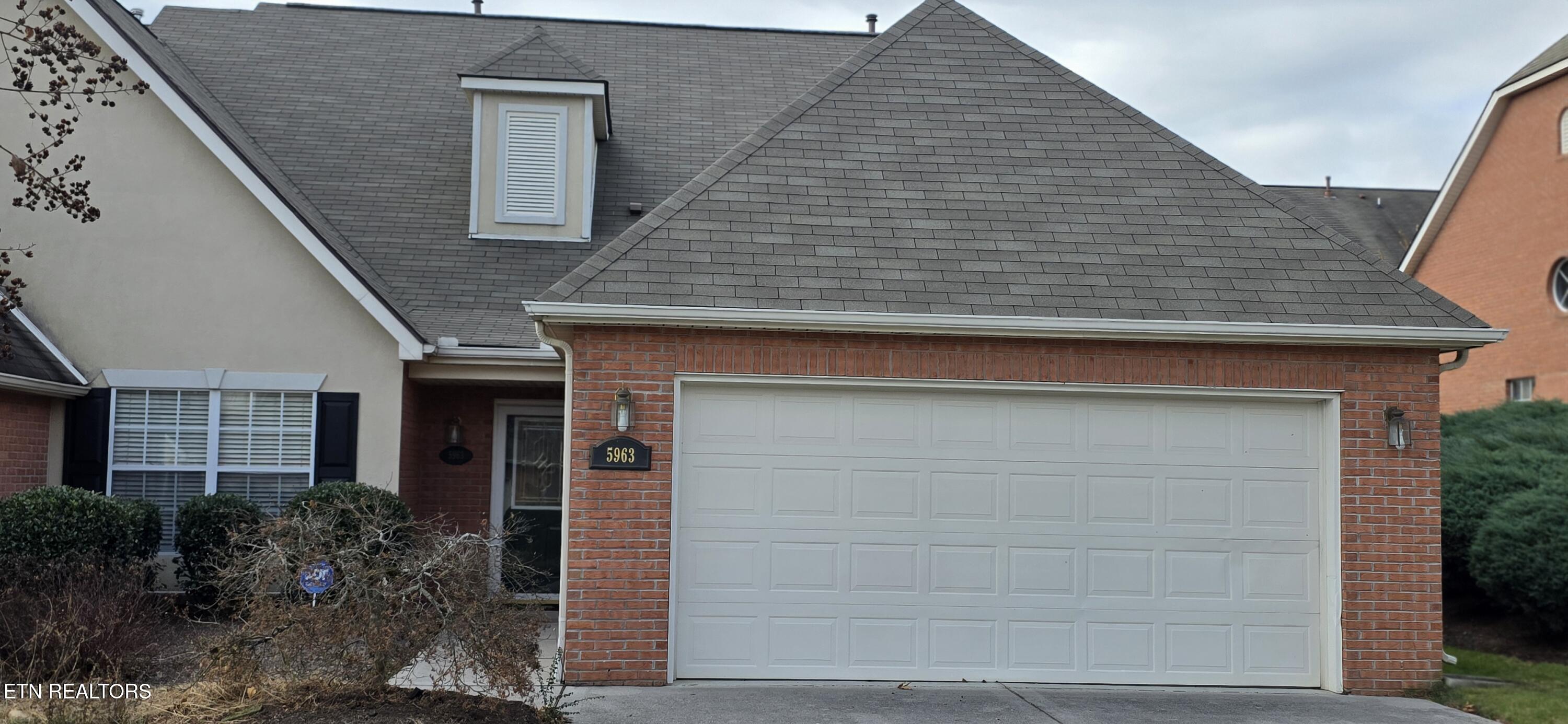 5963 Round Hill Lane Knoxville TN 37912