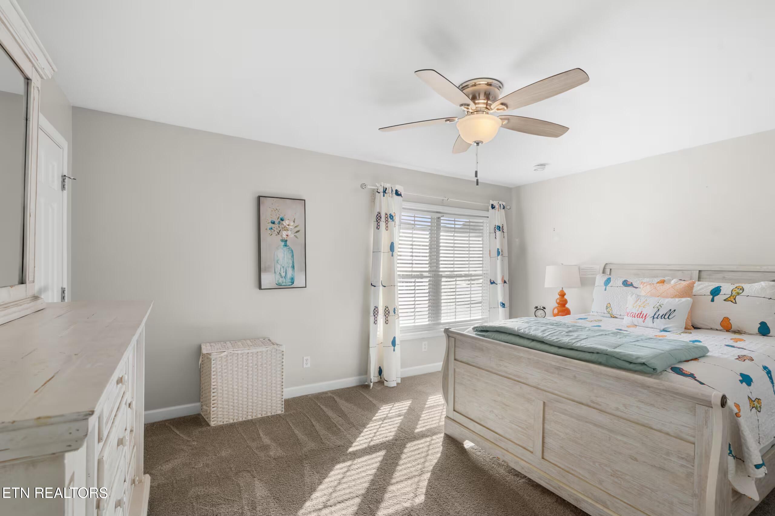 537 Orchard Valley Way Pigeon Forge TN 37862