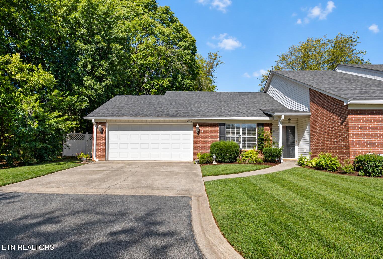 8625 Batavia Way Knoxville TN 37923