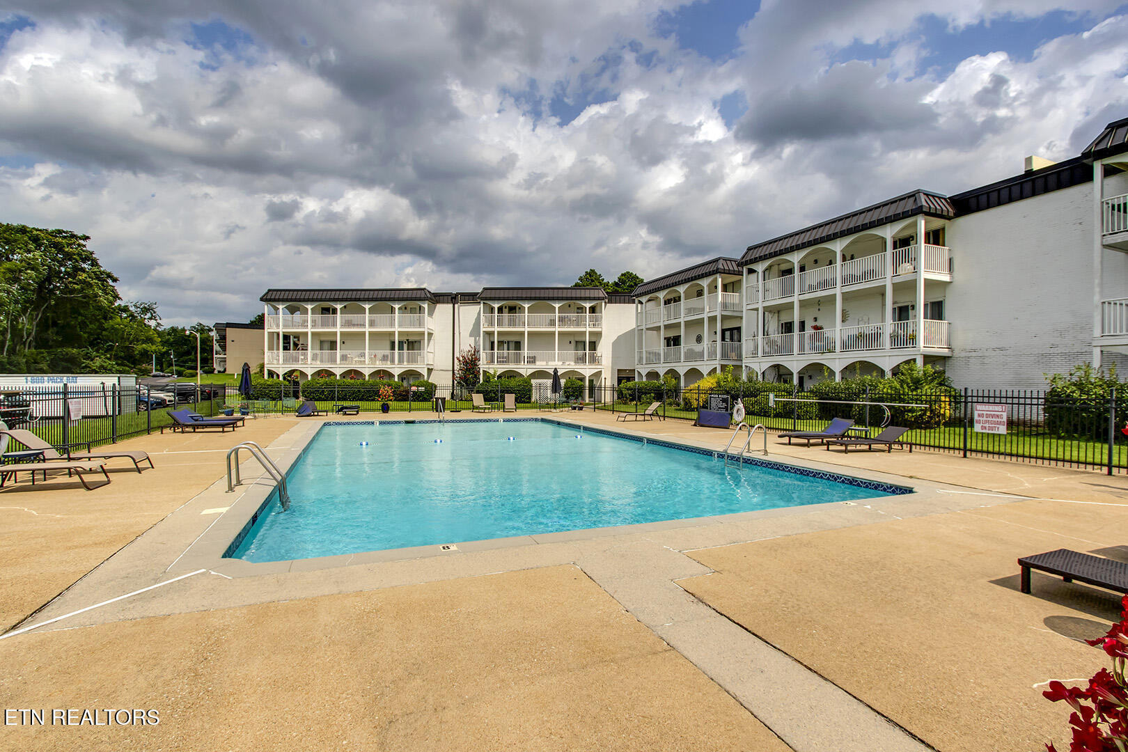 5709 Lyons View Pike Knoxville TN 37919