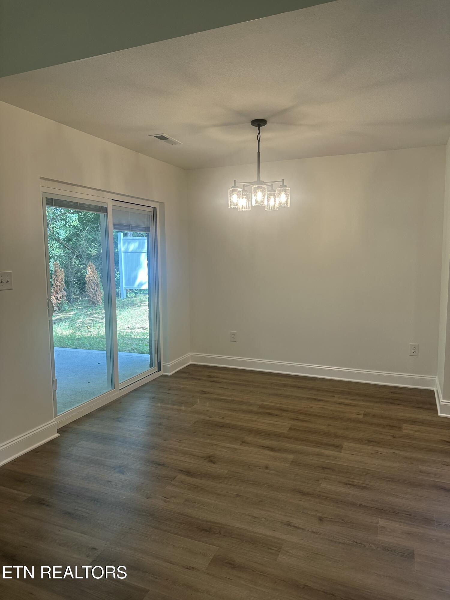 645 Snowflower Circle Pigeon Forge TN 37863