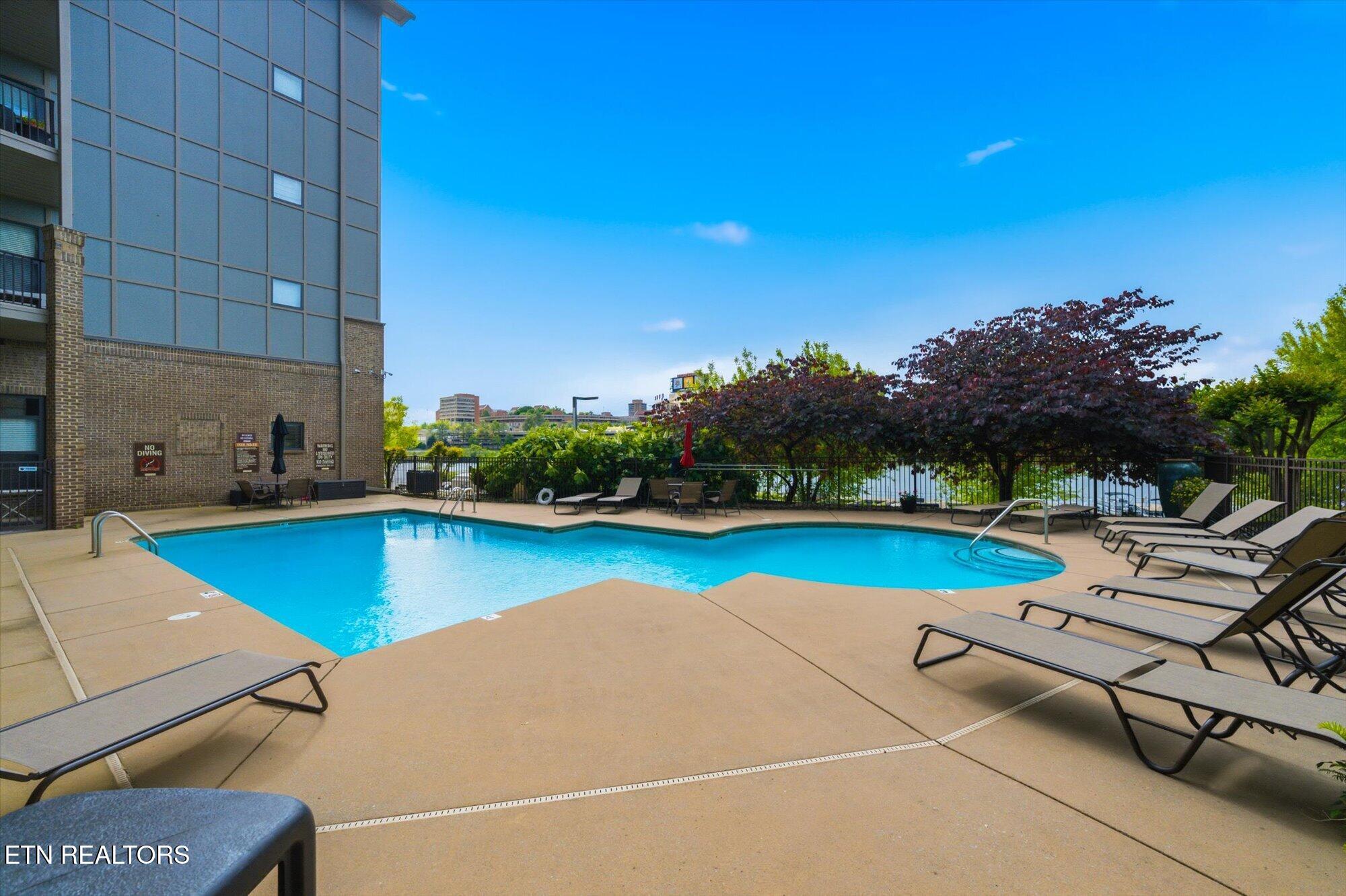 445 W Blount Avenue Knoxville TN 37920
