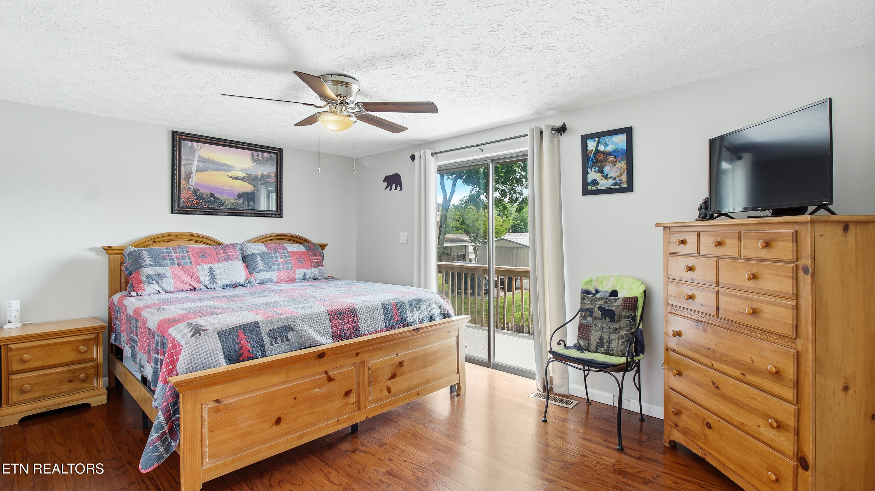 625 S Asbury Drive Pigeon Forge TN 37863