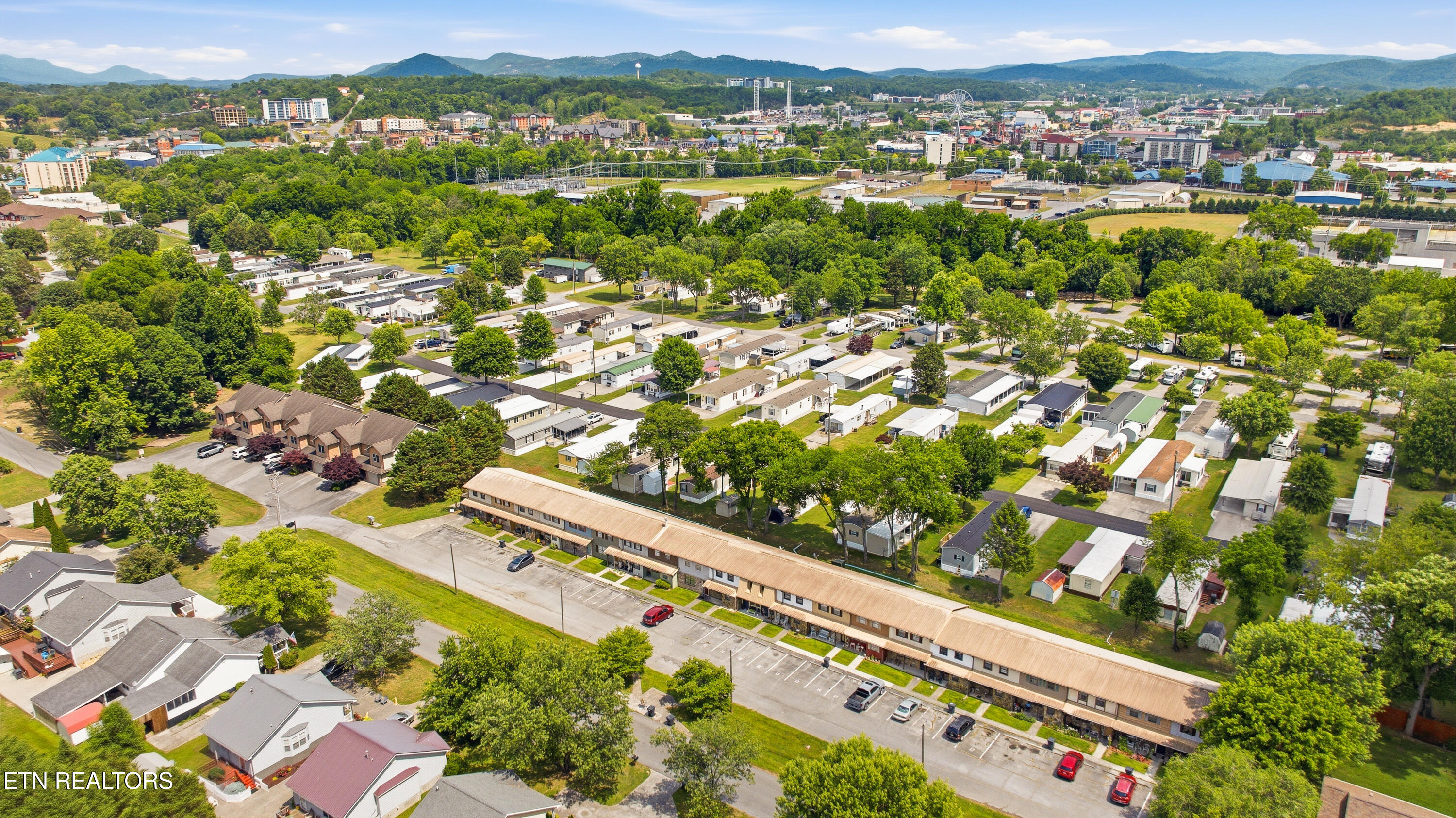 625 S Asbury Drive Pigeon Forge TN 37863