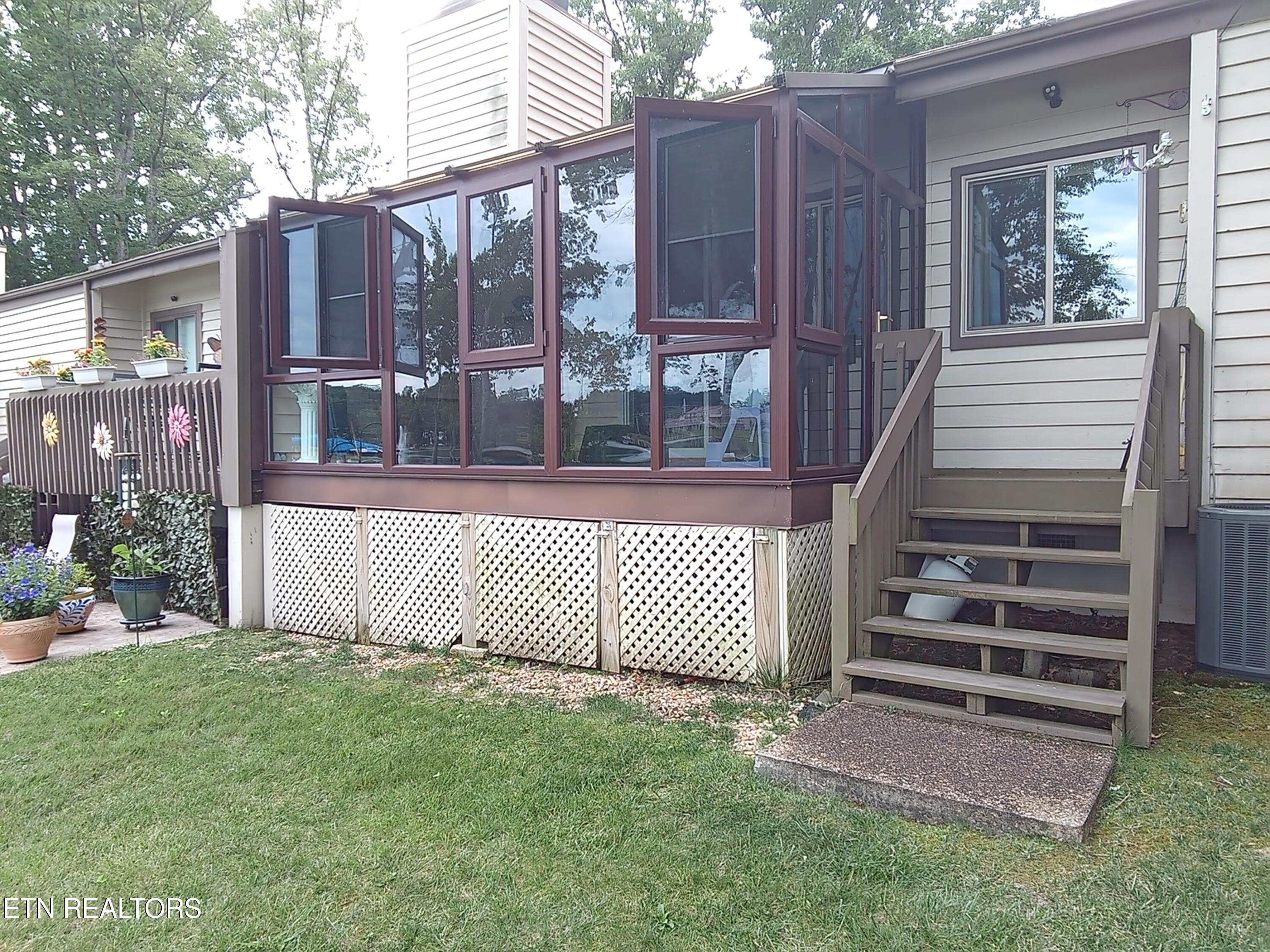 354 Lake Catherine Lane Crossville TN 38558
