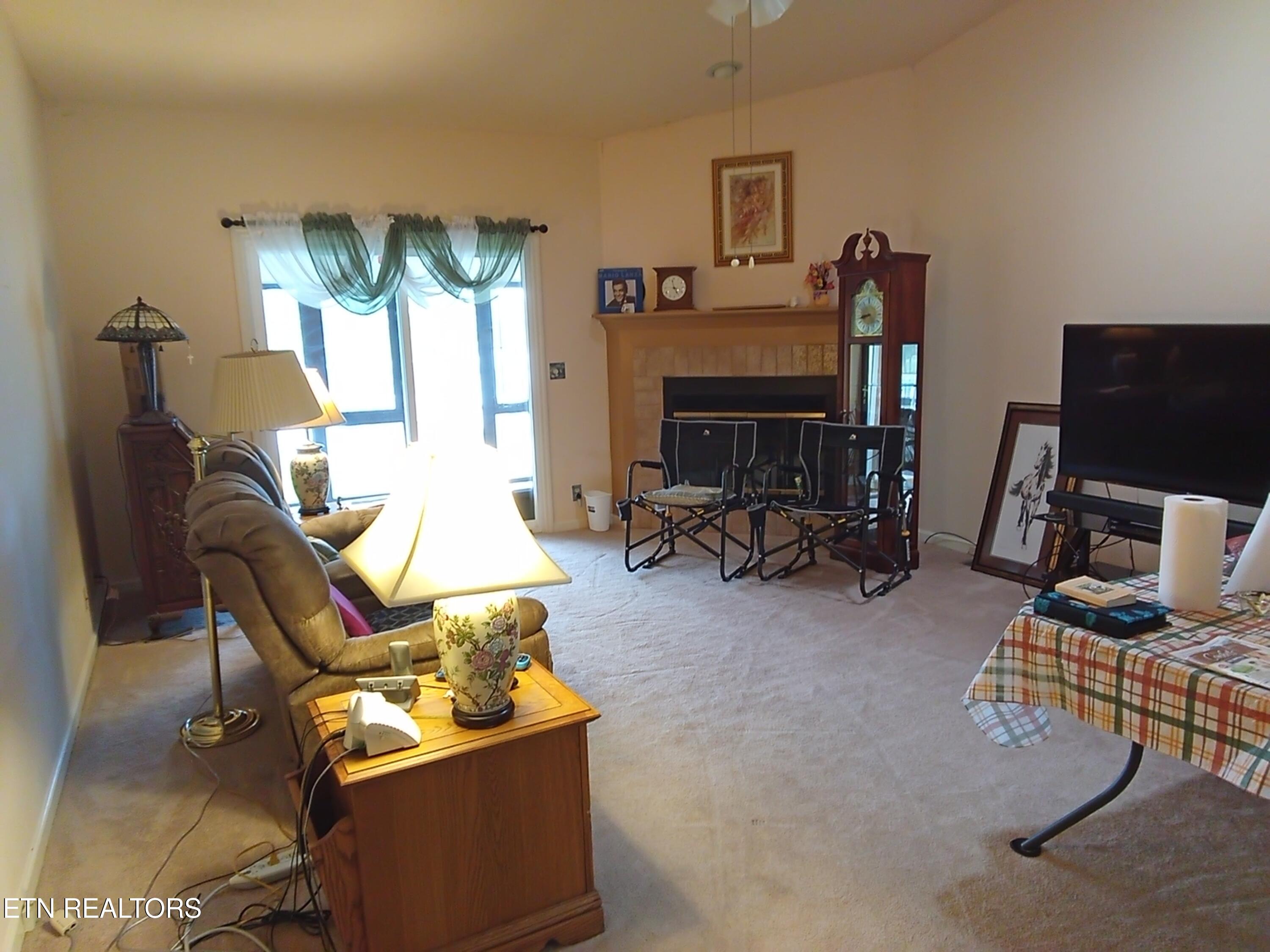 354 Lake Catherine Lane Crossville TN 38558