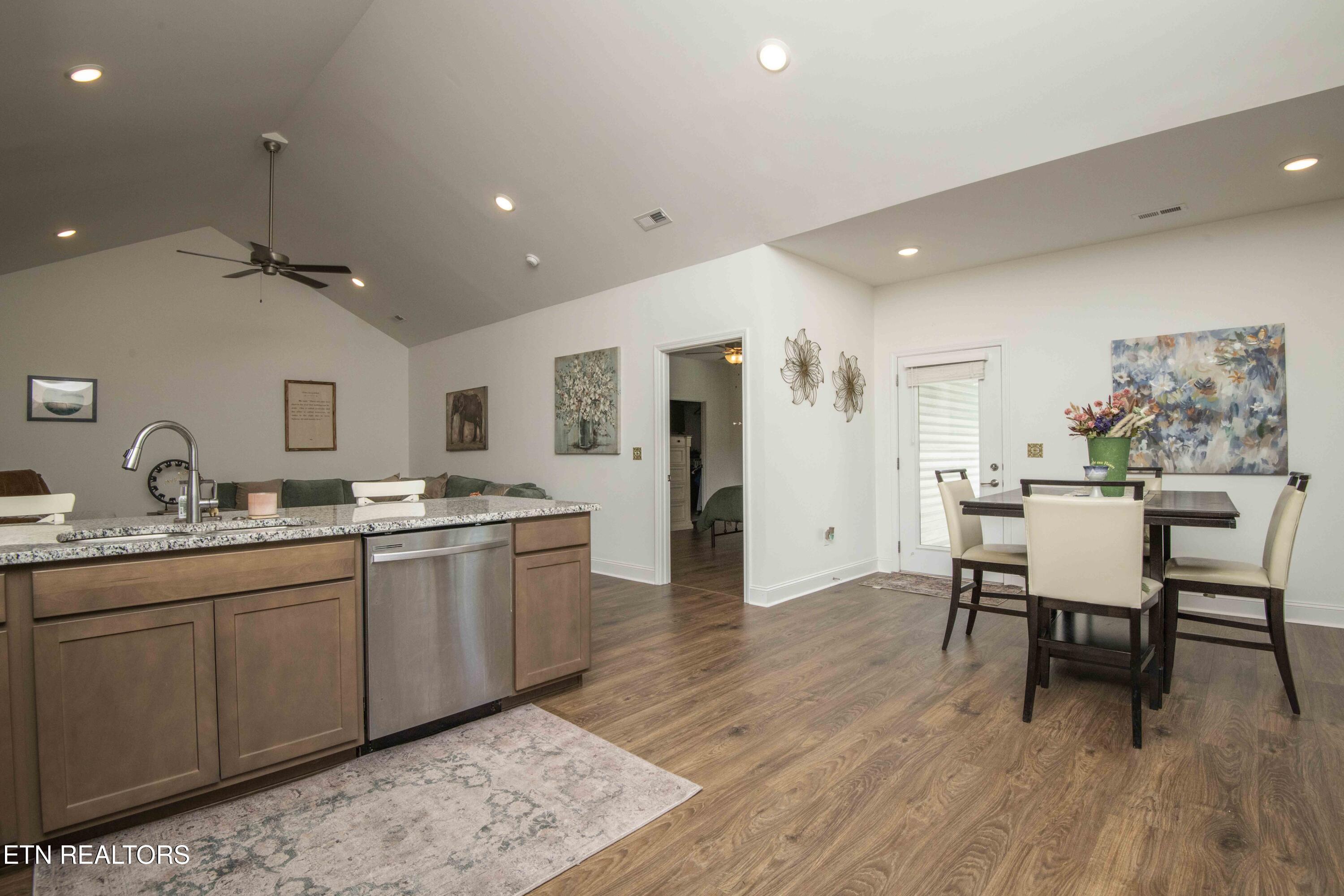 112 Elise Way Lenoir City TN 37771