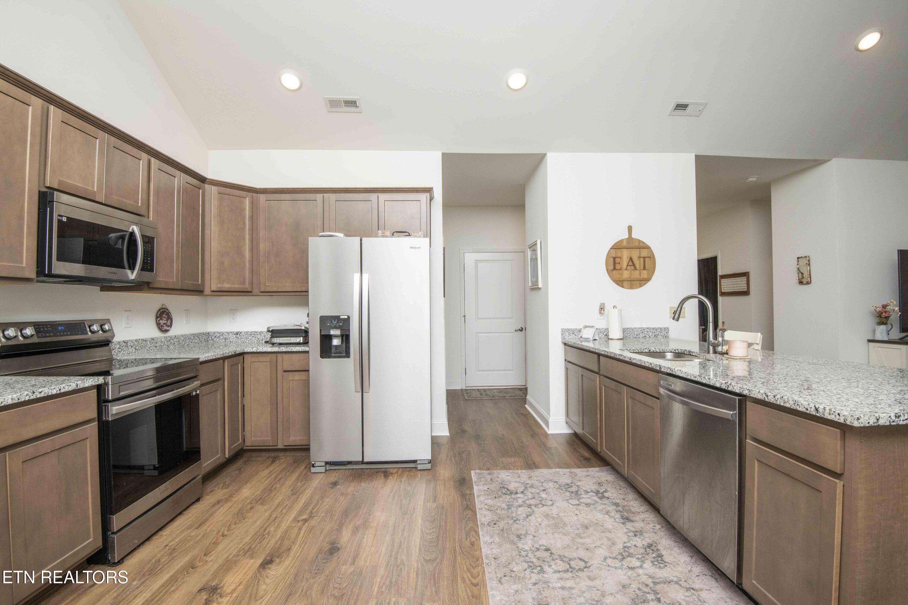 112 Elise Way Lenoir City TN 37771