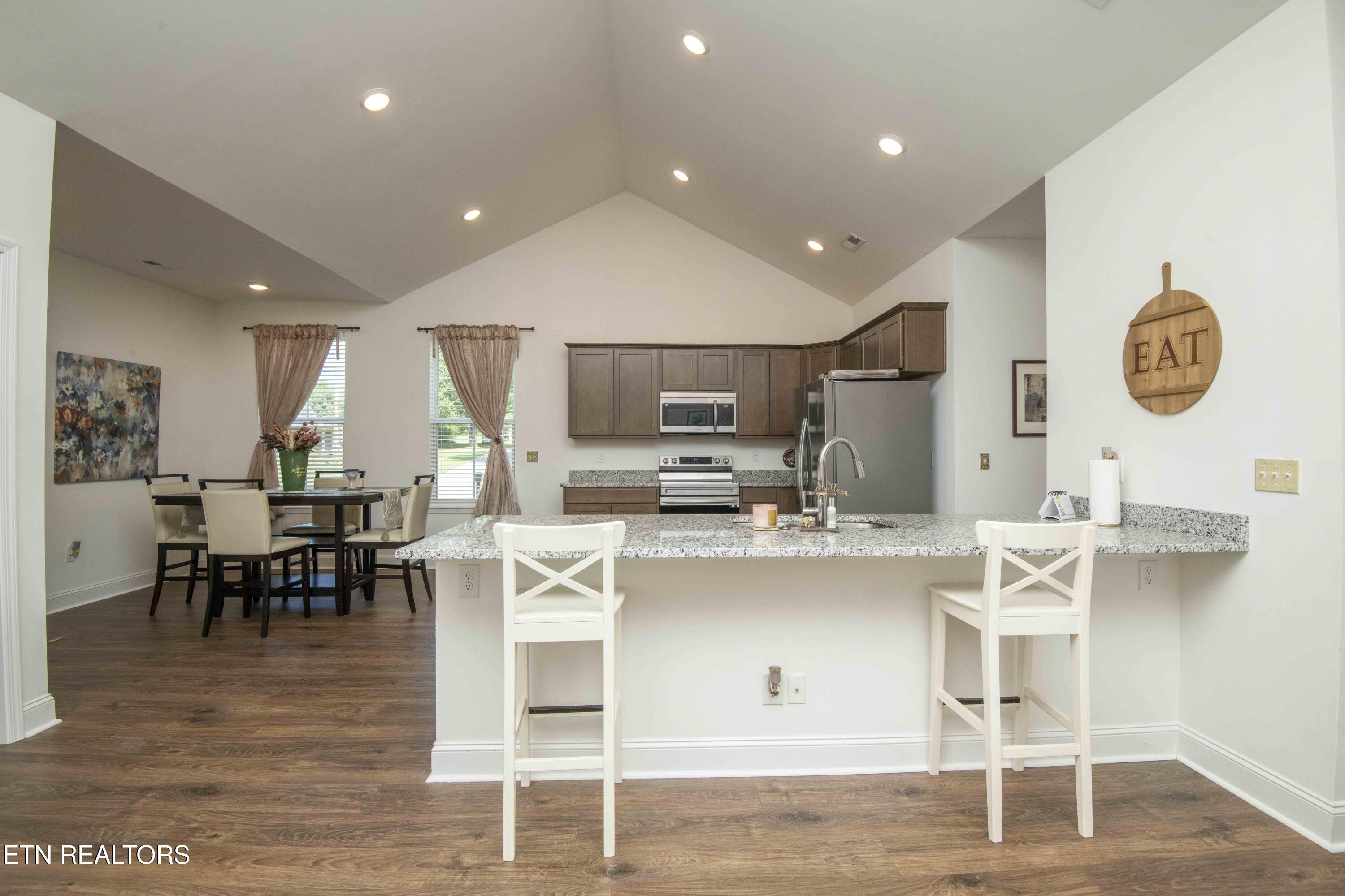 112 Elise Way Lenoir City TN 37771