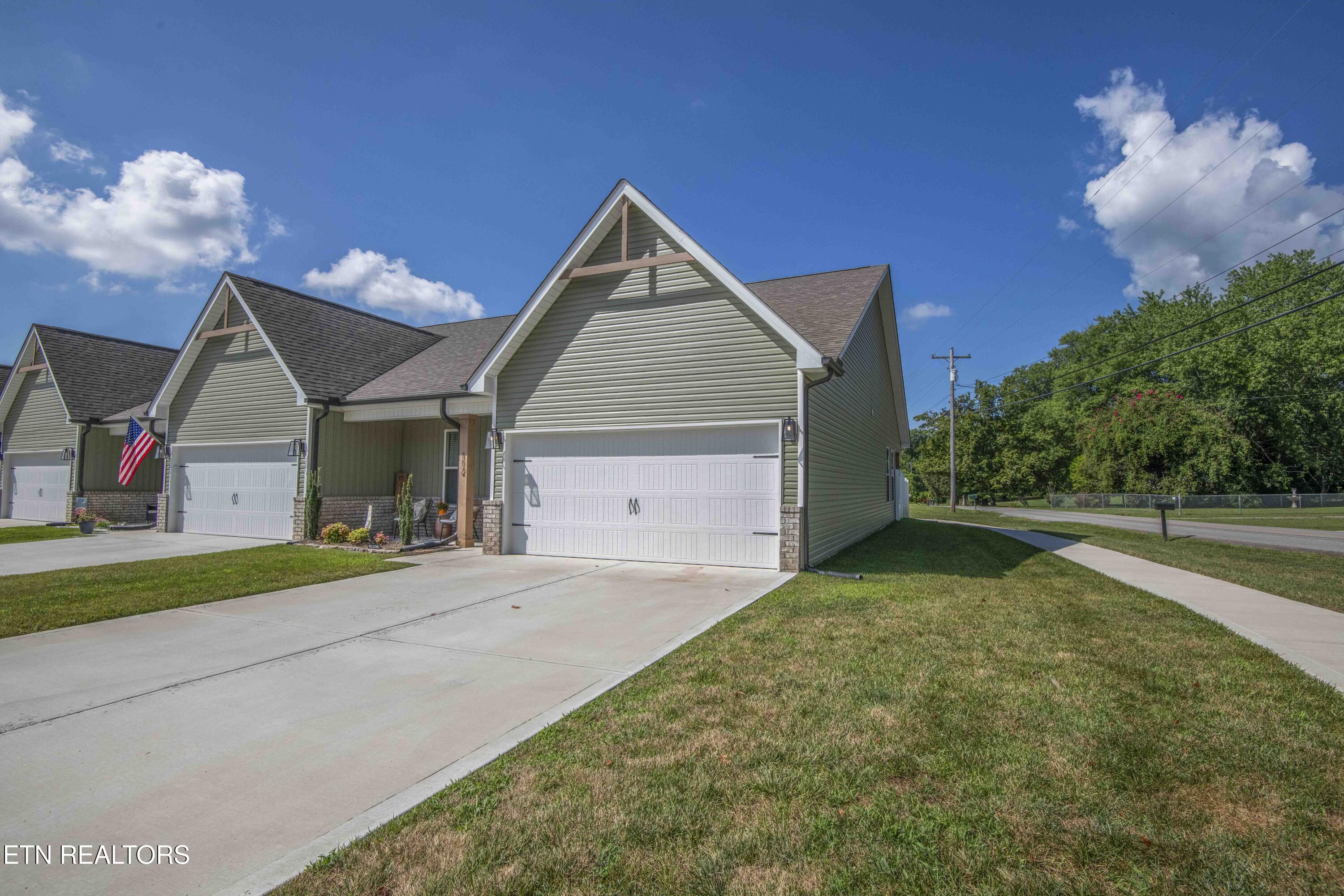 112 Elise Way Lenoir City TN 37771