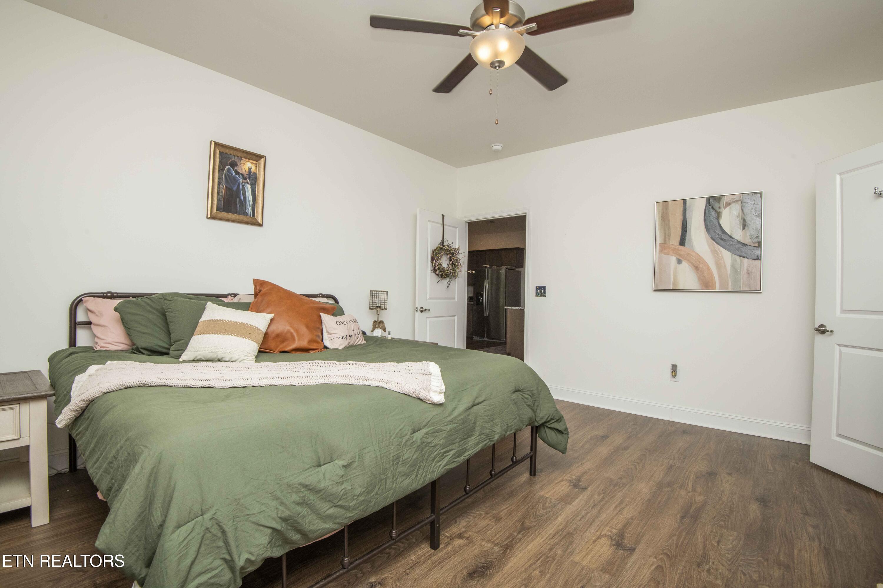 112 Elise Way Lenoir City TN 37771