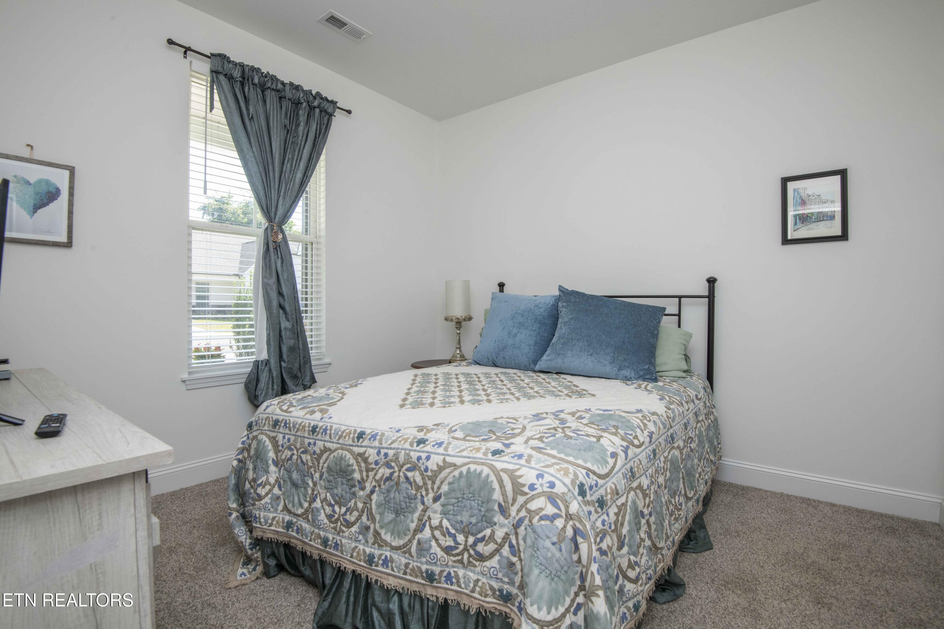 112 Elise Way Lenoir City TN 37771