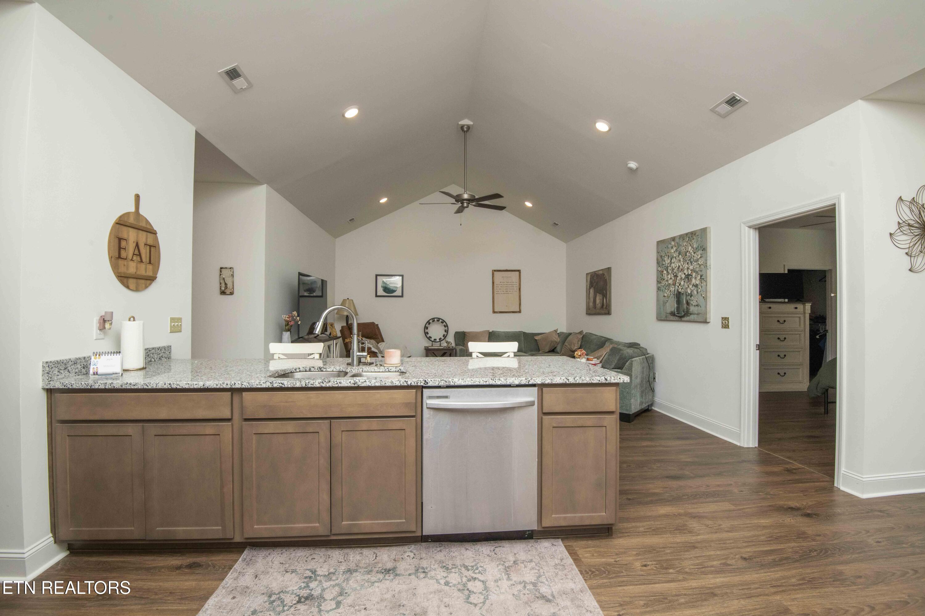 112 Elise Way Lenoir City TN 37771