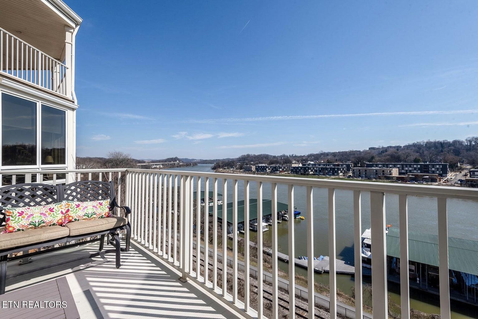 556 Riverfront Way Knoxville TN 37915