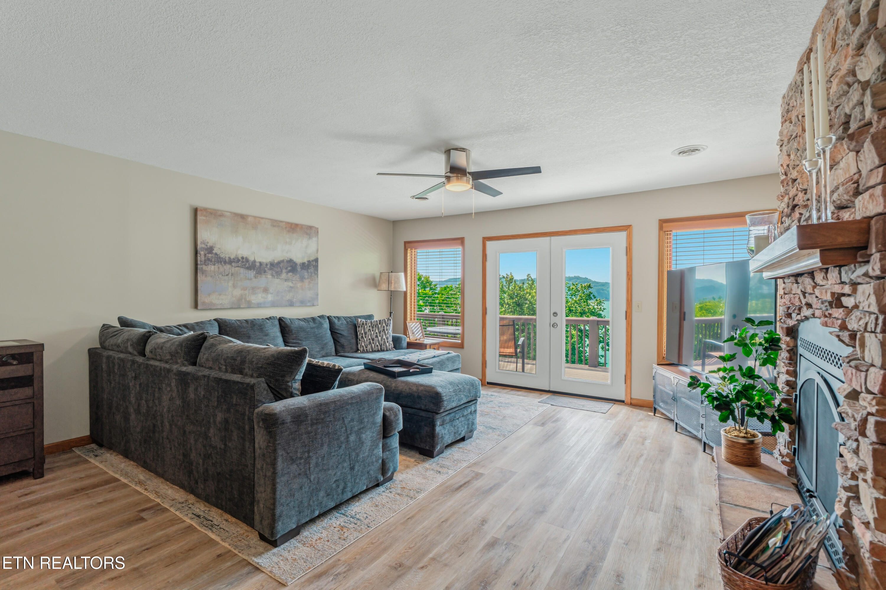 680 Shanghai Landing Lane Lafollette TN 37766