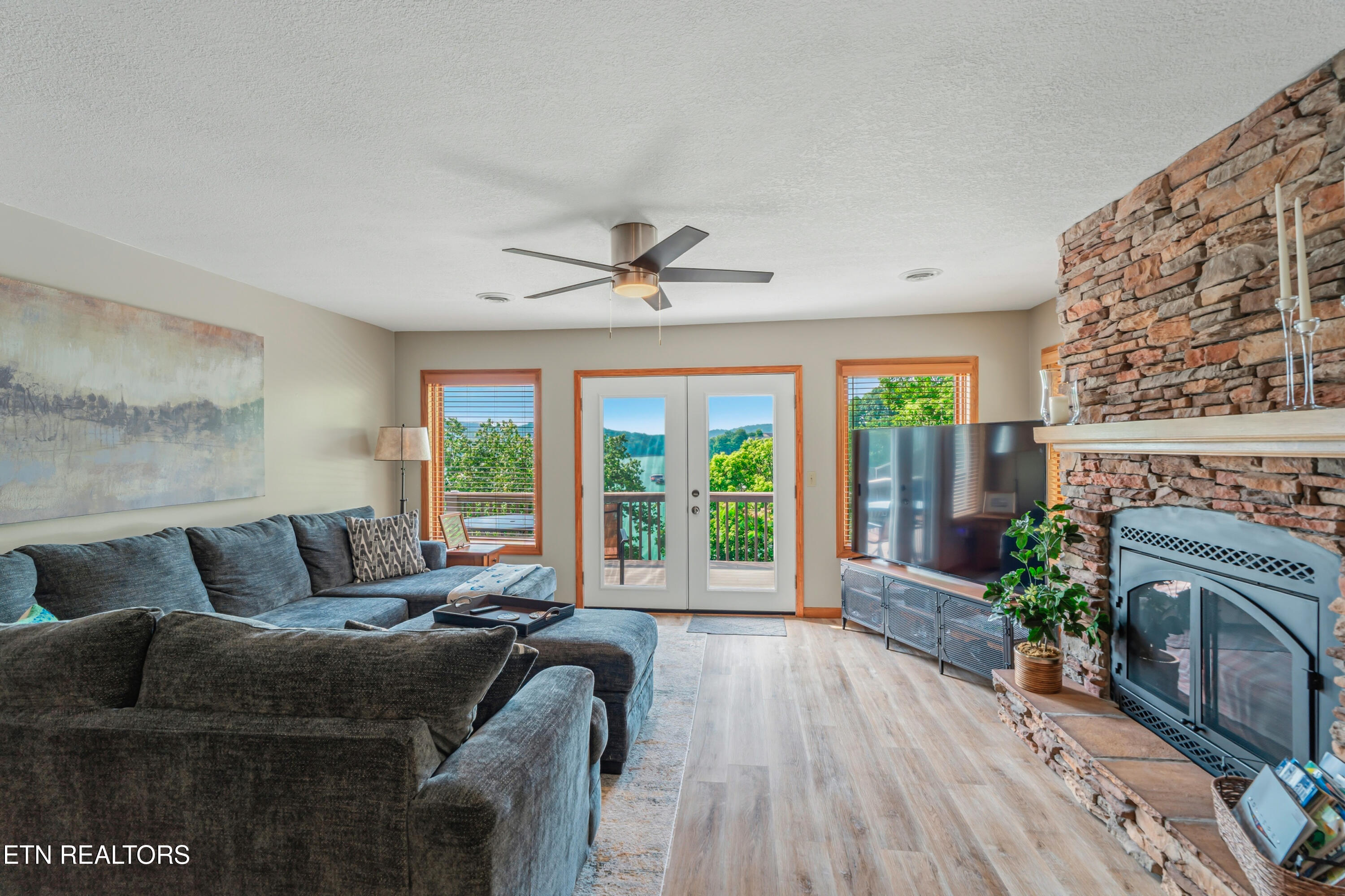 680 Shanghai Landing Lane Lafollette TN 37766