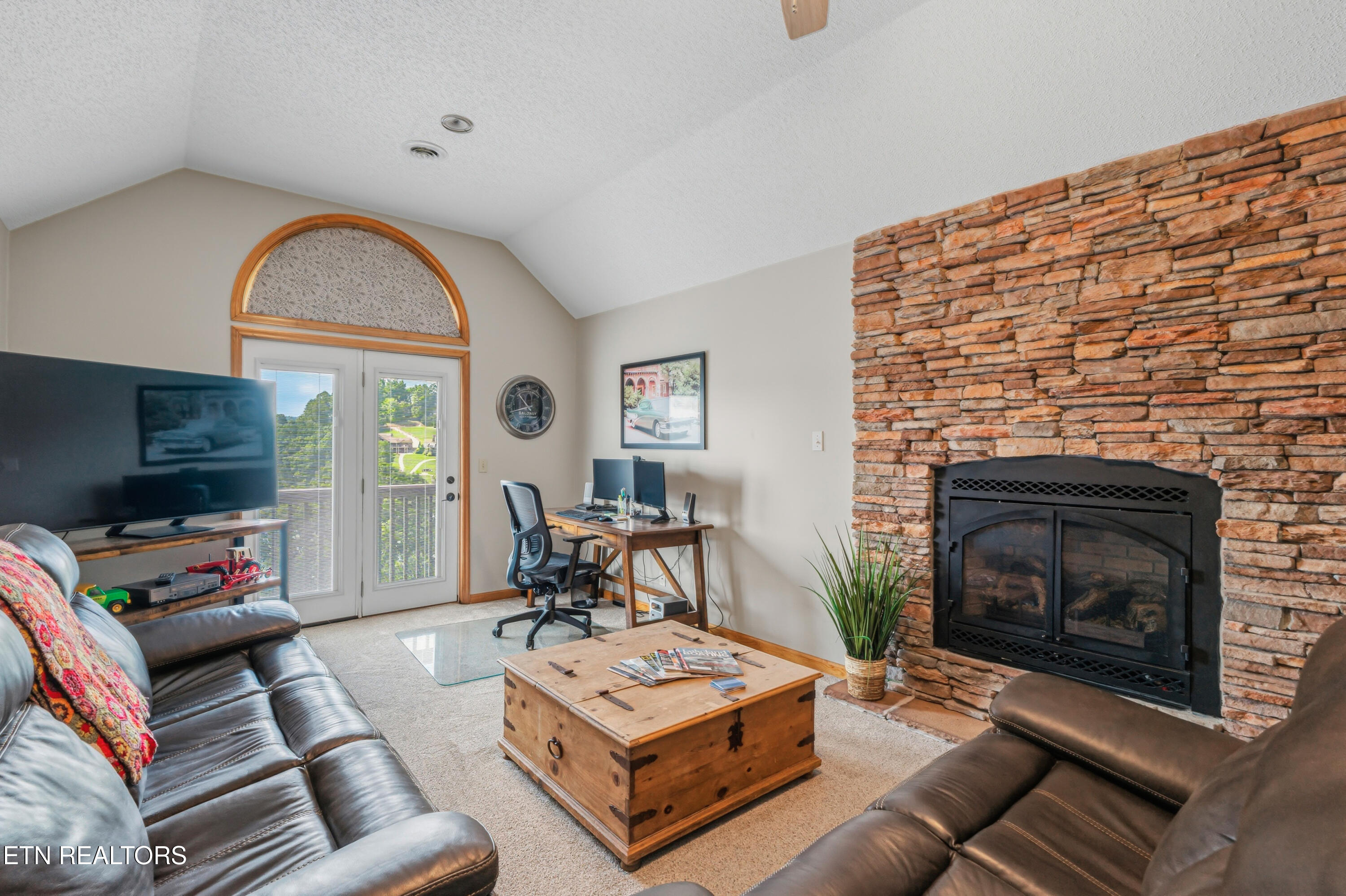 680 Shanghai Landing Lane Lafollette TN 37766