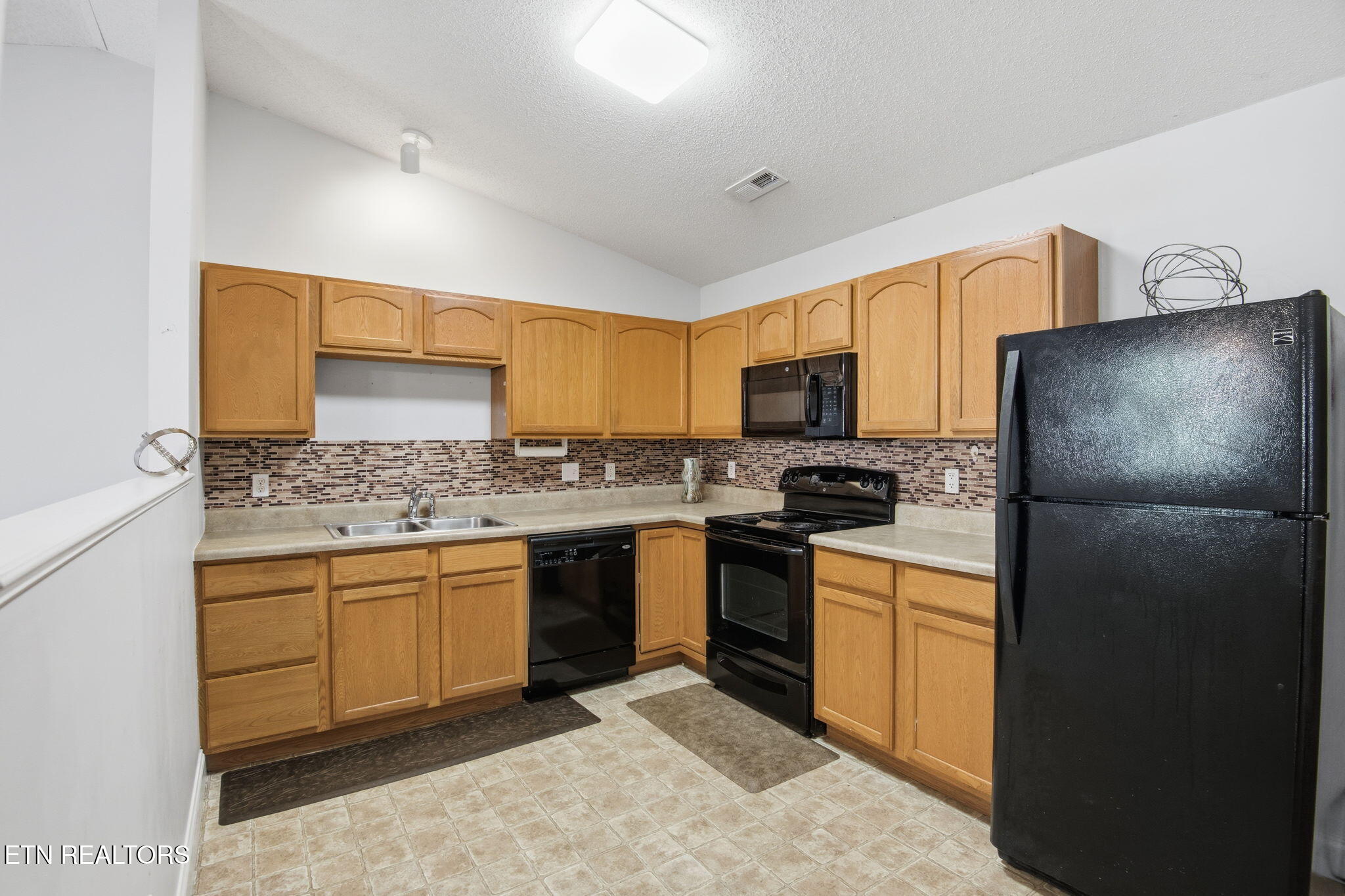 3513 Valley Stream Way Knoxville TN 37917