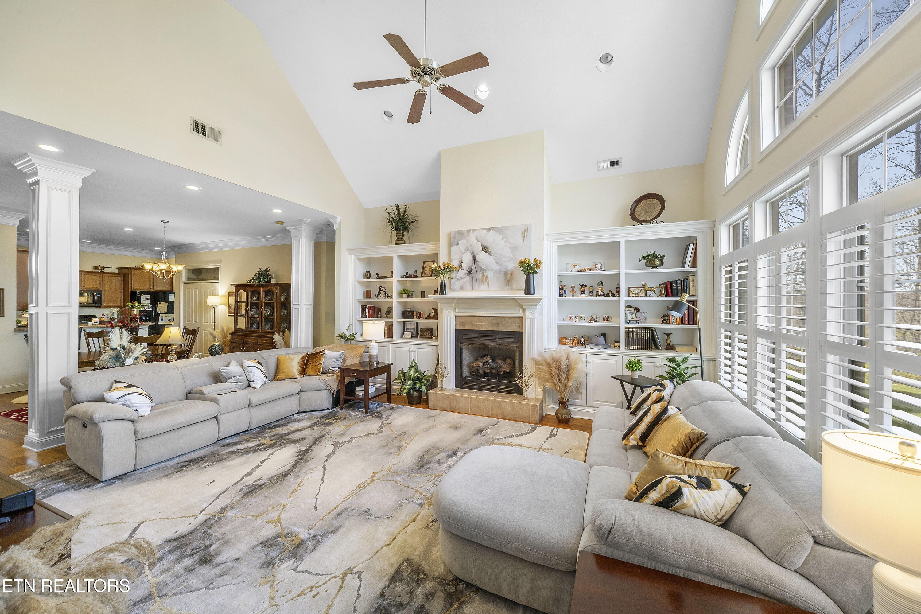 1892 Mountain Drive Lenoir City TN 37772