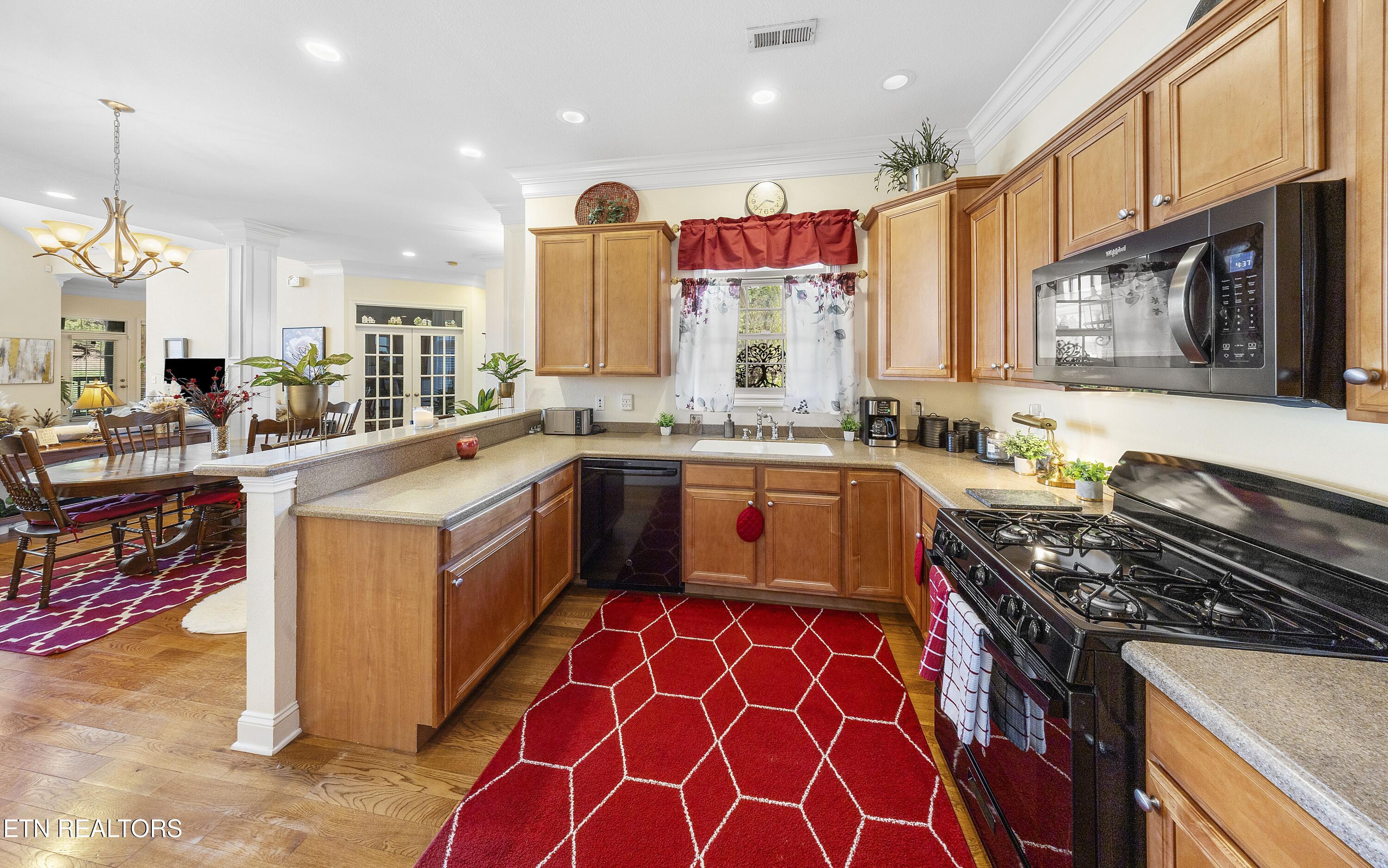 1892 Mountain Drive Lenoir City TN 37772