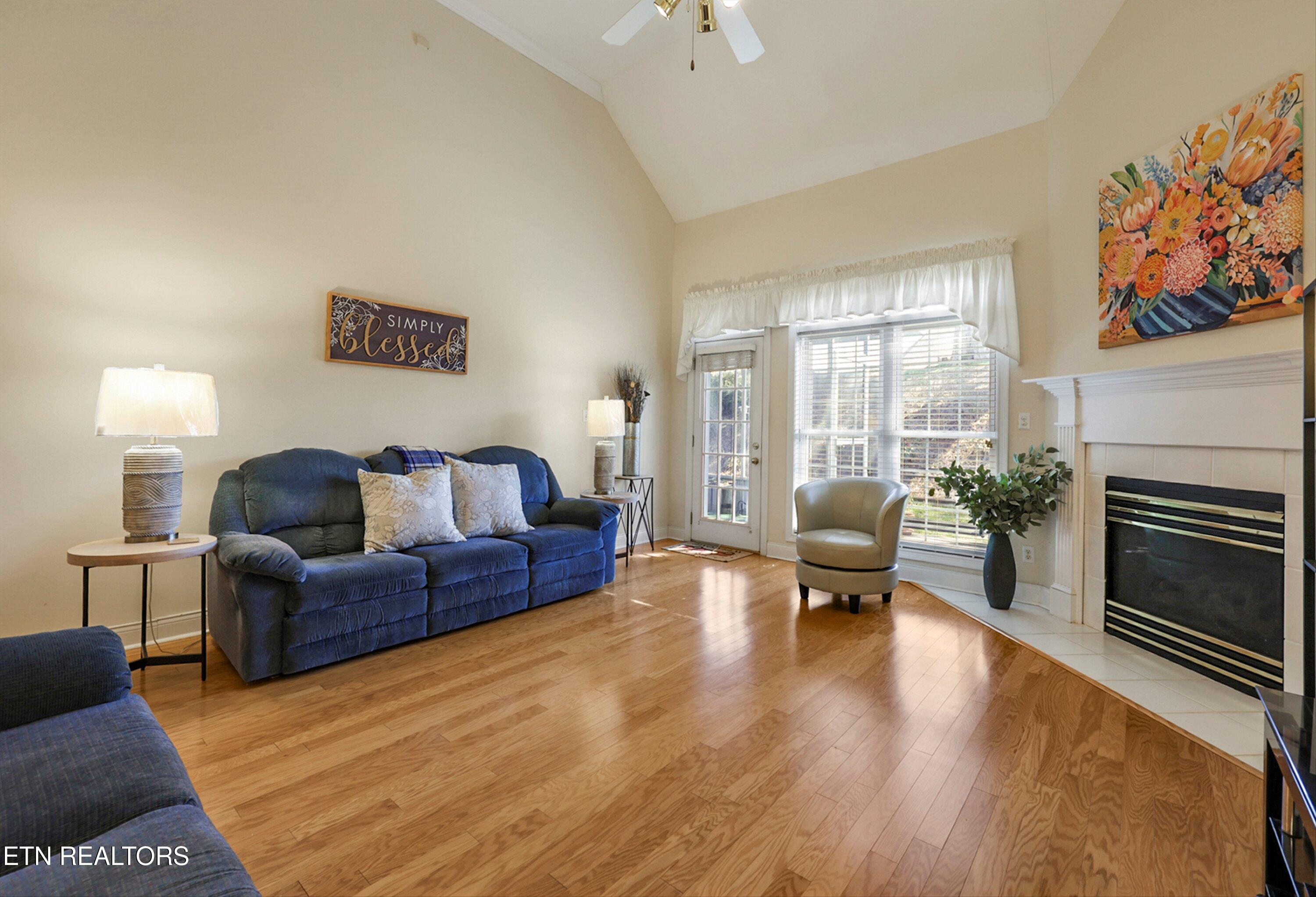 5240 Tazewell Pointe Way Knoxville TN 37918