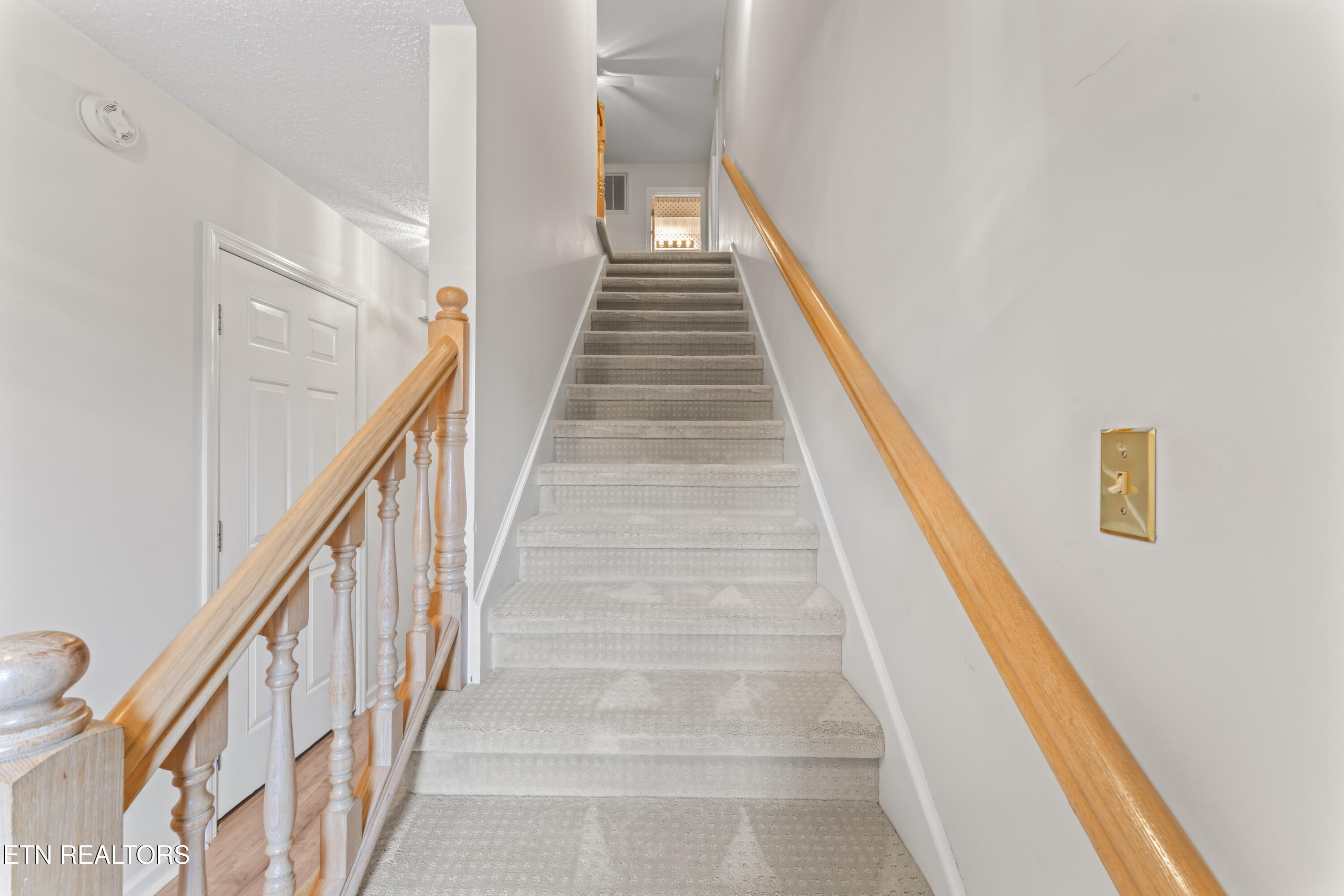 10514 Raven Court Knoxville TN 37922