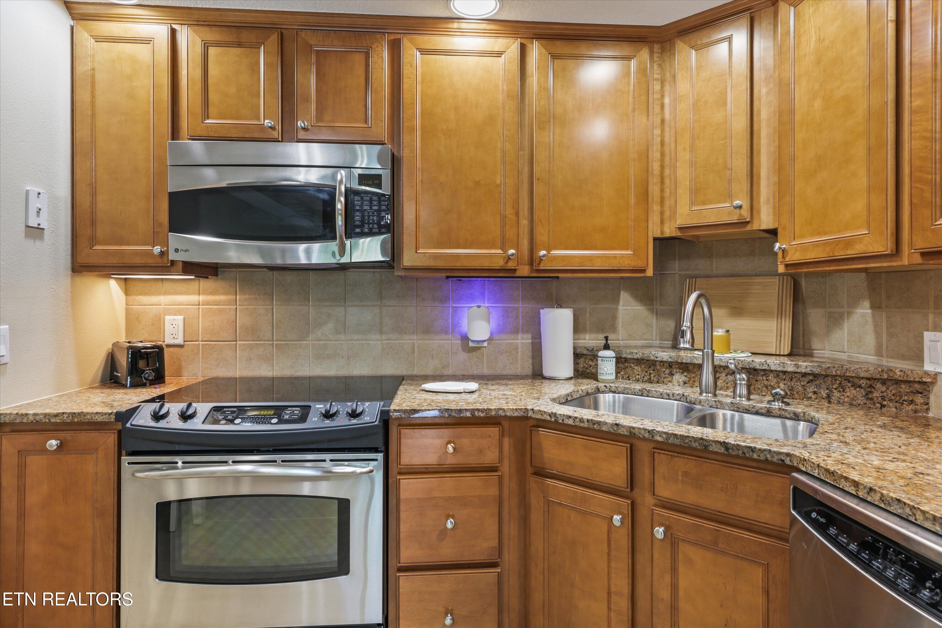615 Waterside Circle Andersonville TN 37705