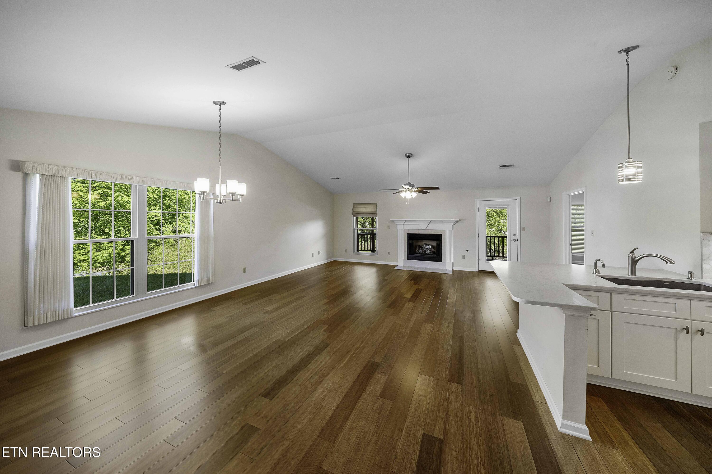 644 Applegate Lane Farragut TN 37934