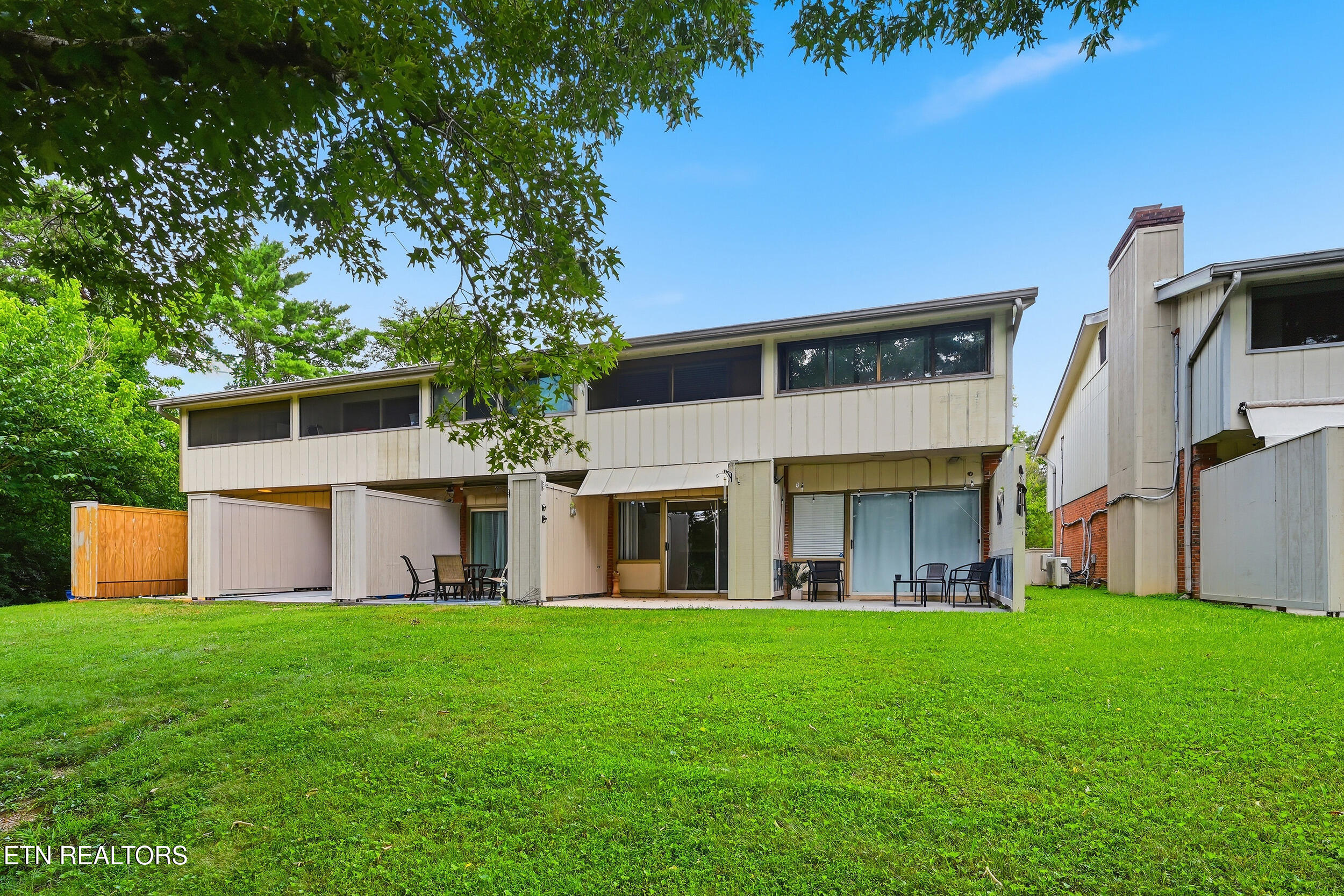 2806 Suncrest Road Pigeon Forge TN 37863