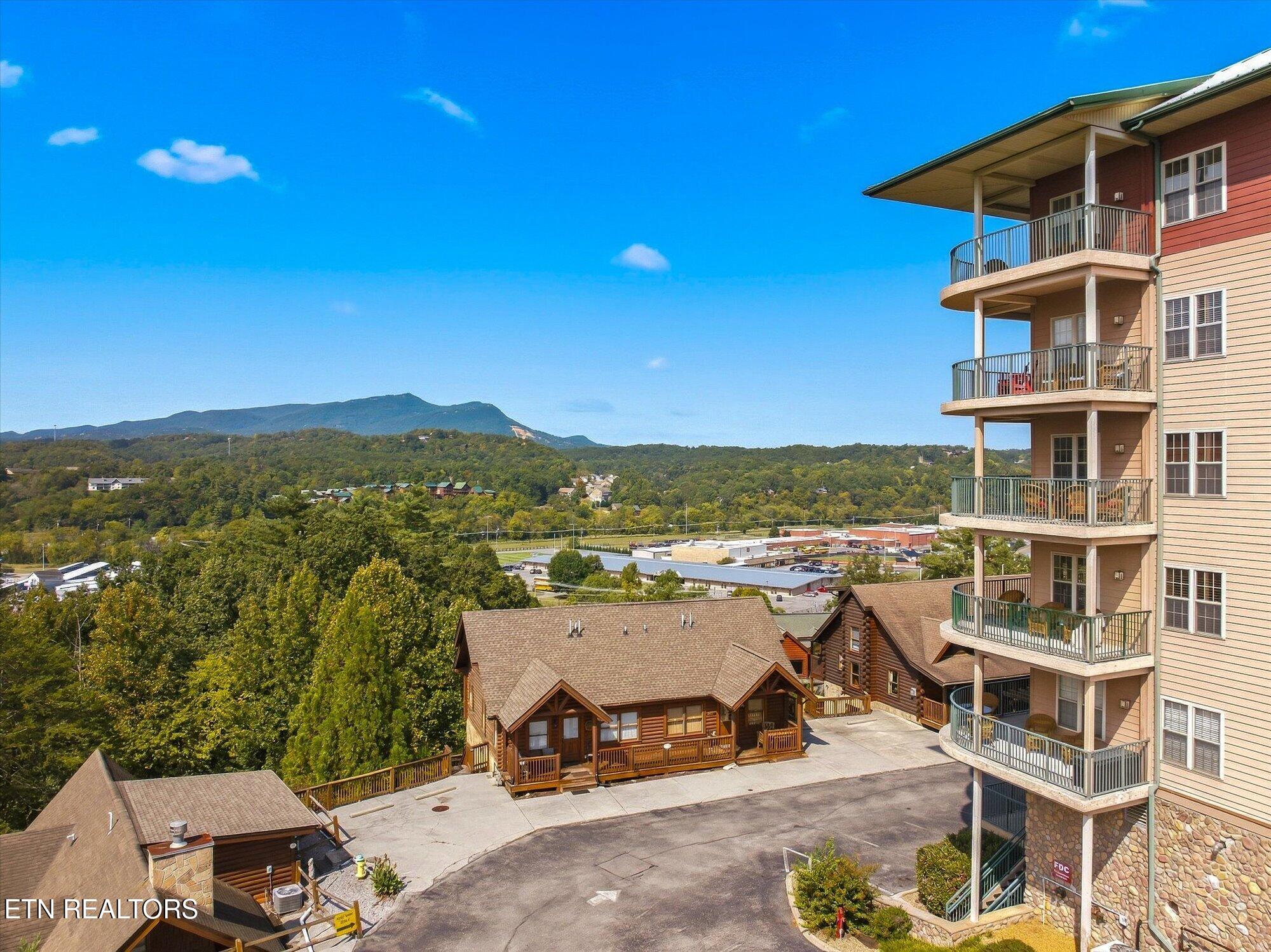 410 Big Bear Way Pigeon Forge TN 37863