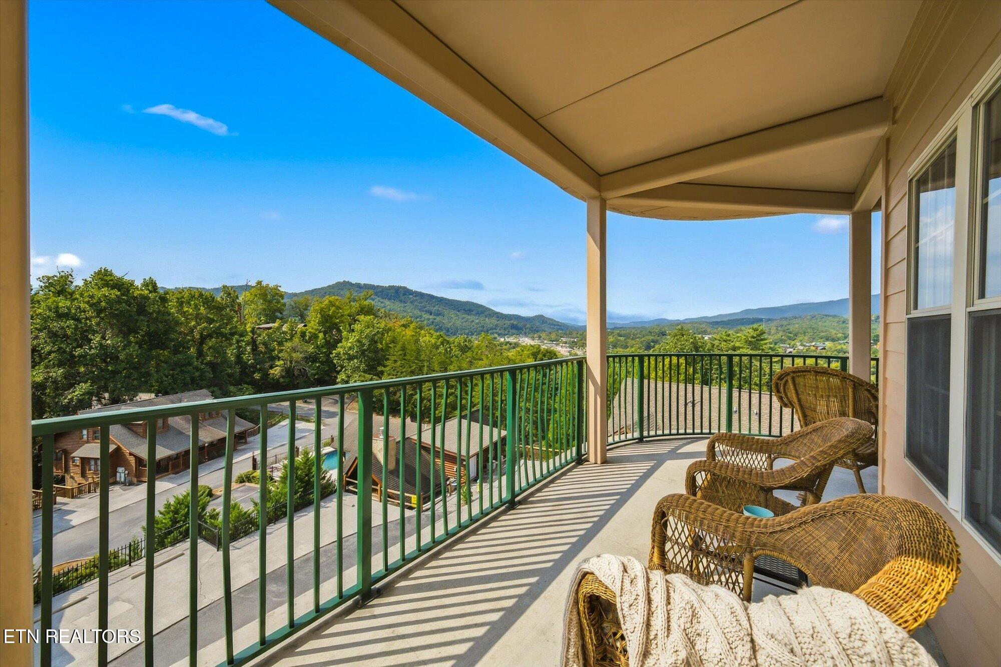 410 Big Bear Way Pigeon Forge TN 37863