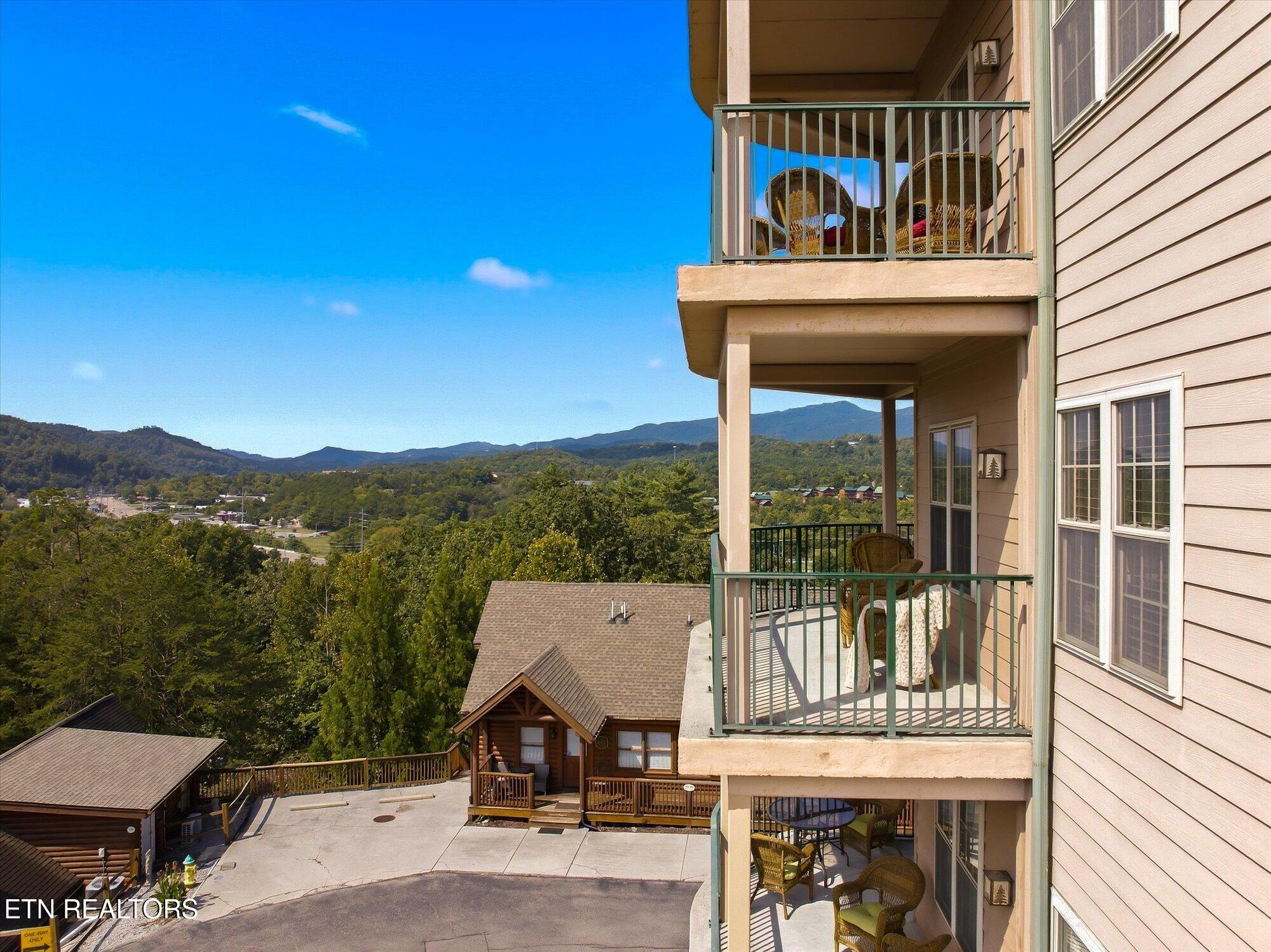 410 Big Bear Way Pigeon Forge TN 37863