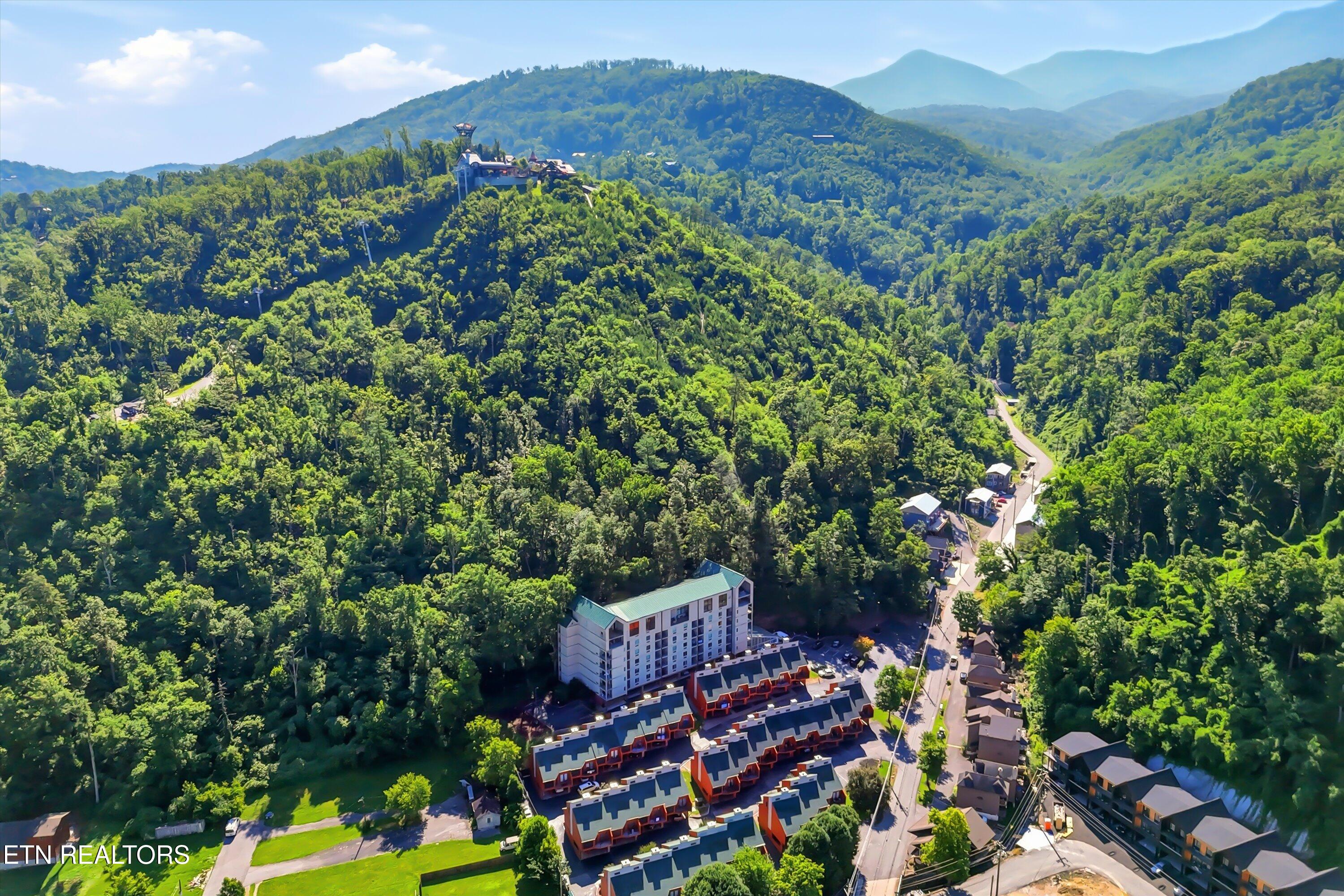 413 Baskins Creek Road Gatlinburg TN 37738