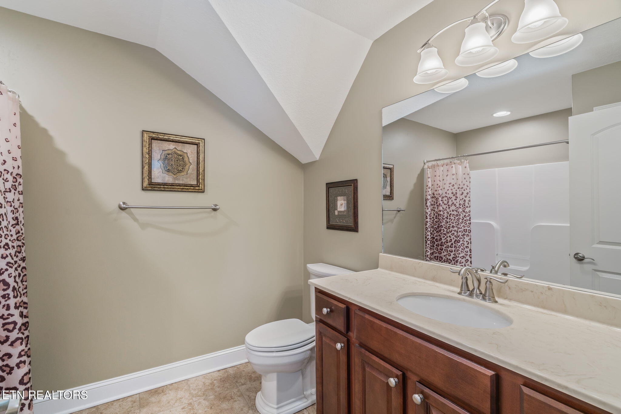 7415 Napa Valley Way Knoxville TN 37931