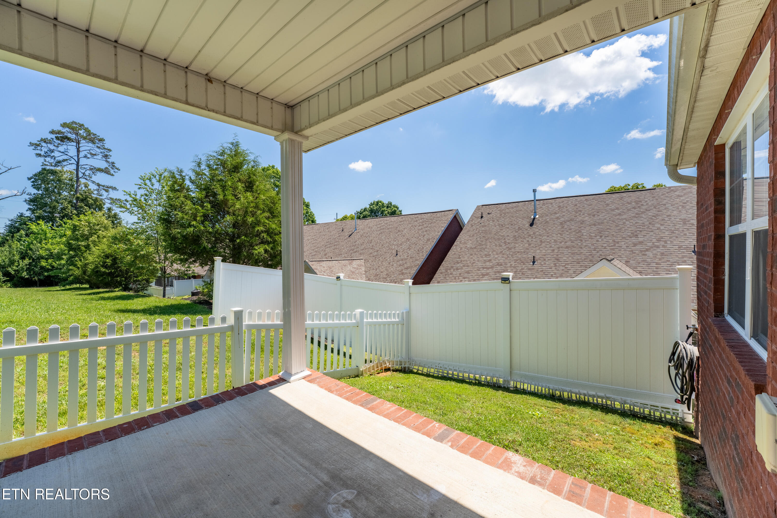 7410 Tylers Garden Way Knoxville TN 37918