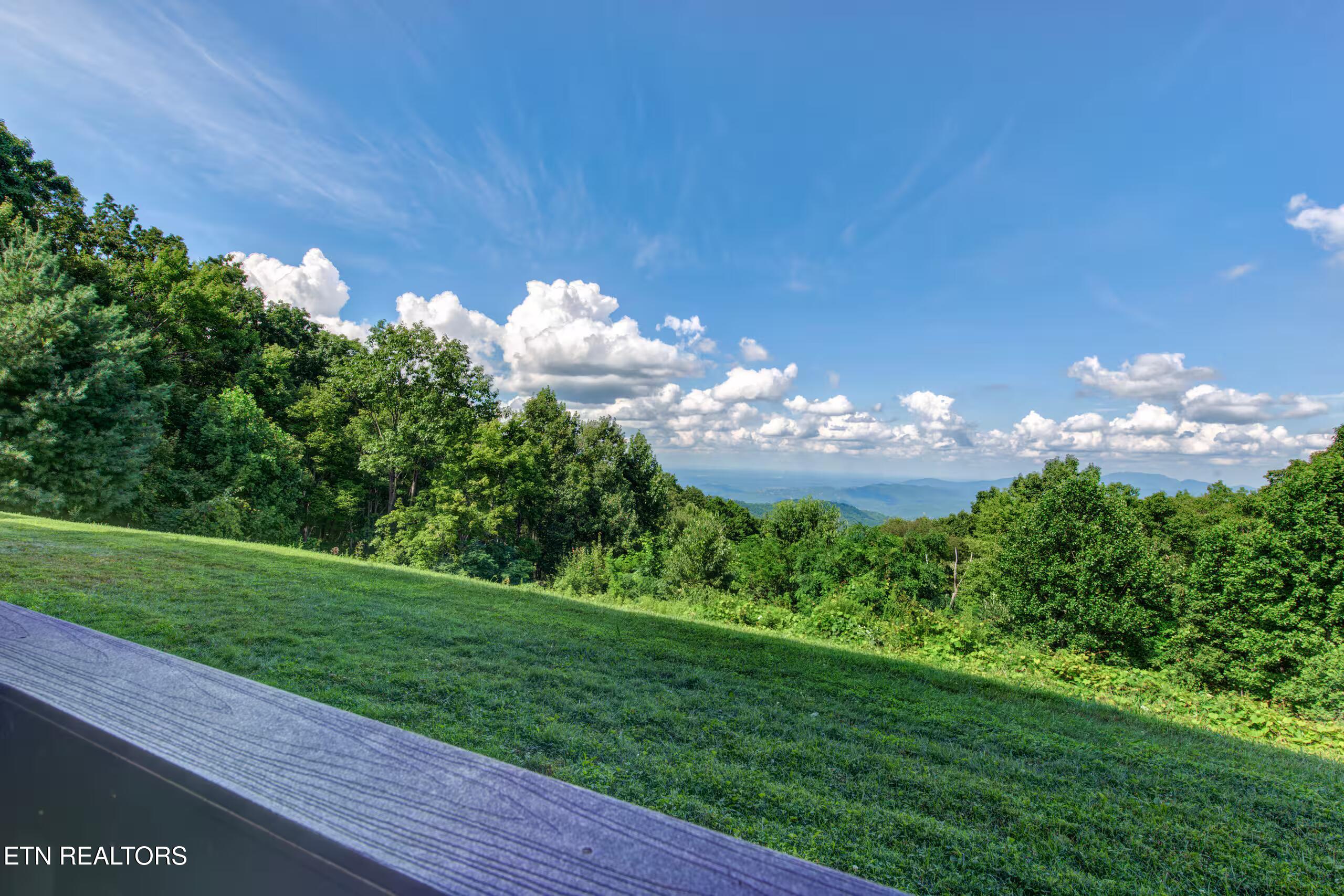 1380 Ski View Drive Gatlinburg TN 37738