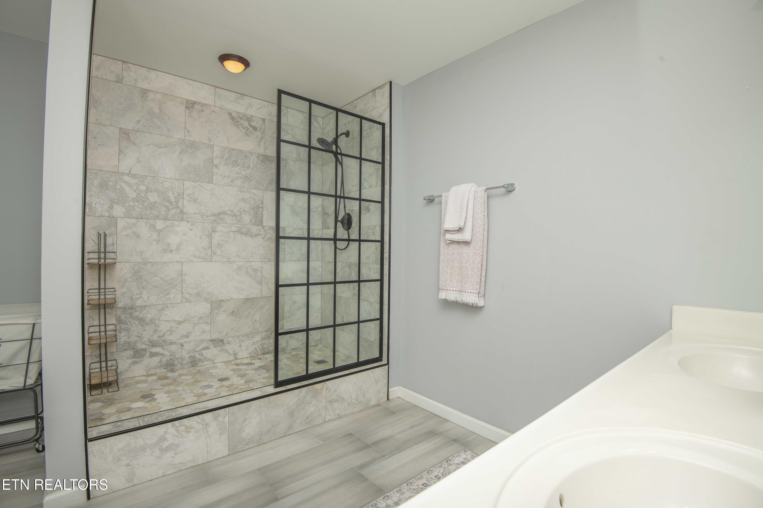 527 River Place Way Sevierville TN 37862