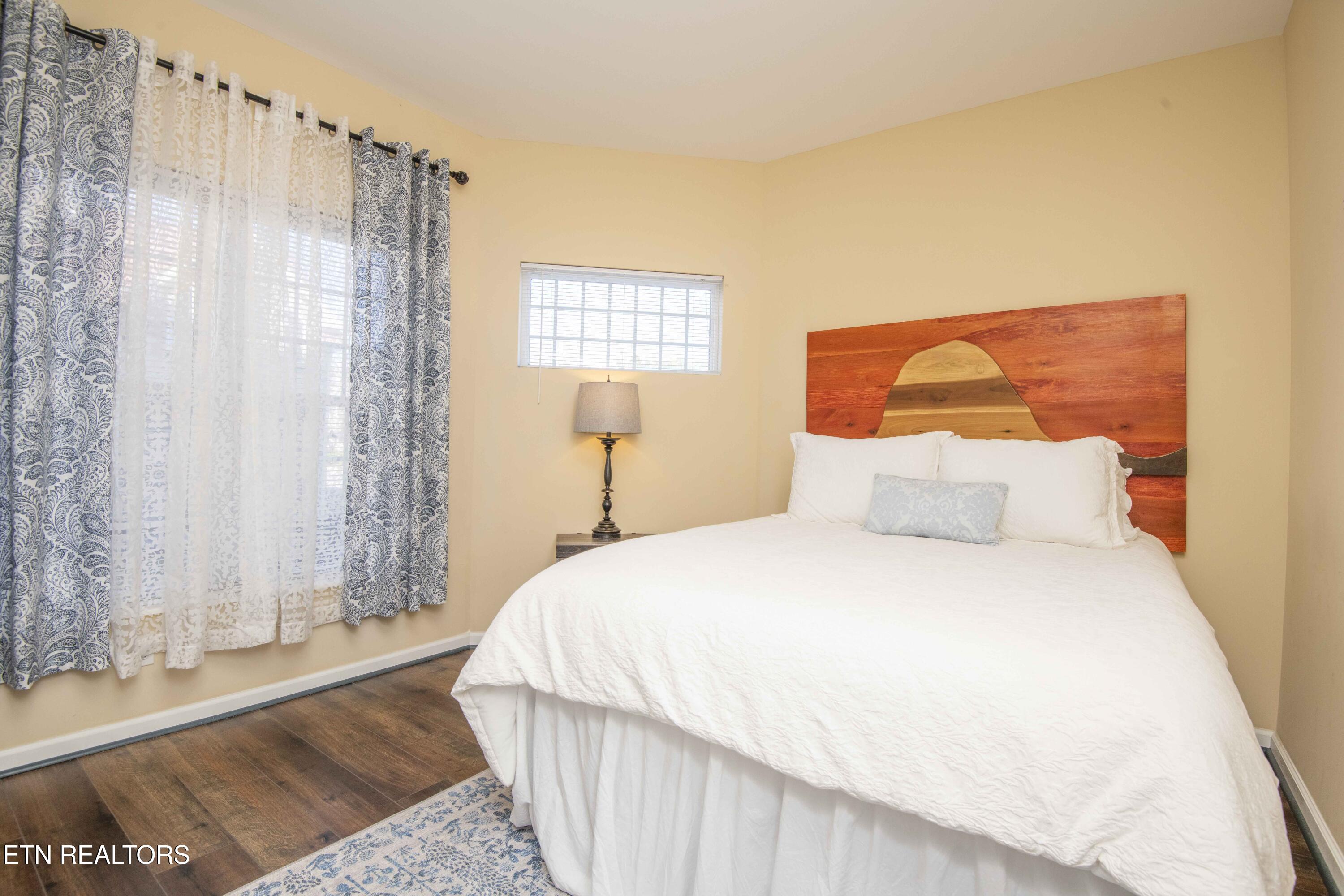 527 River Place Way Sevierville TN 37862