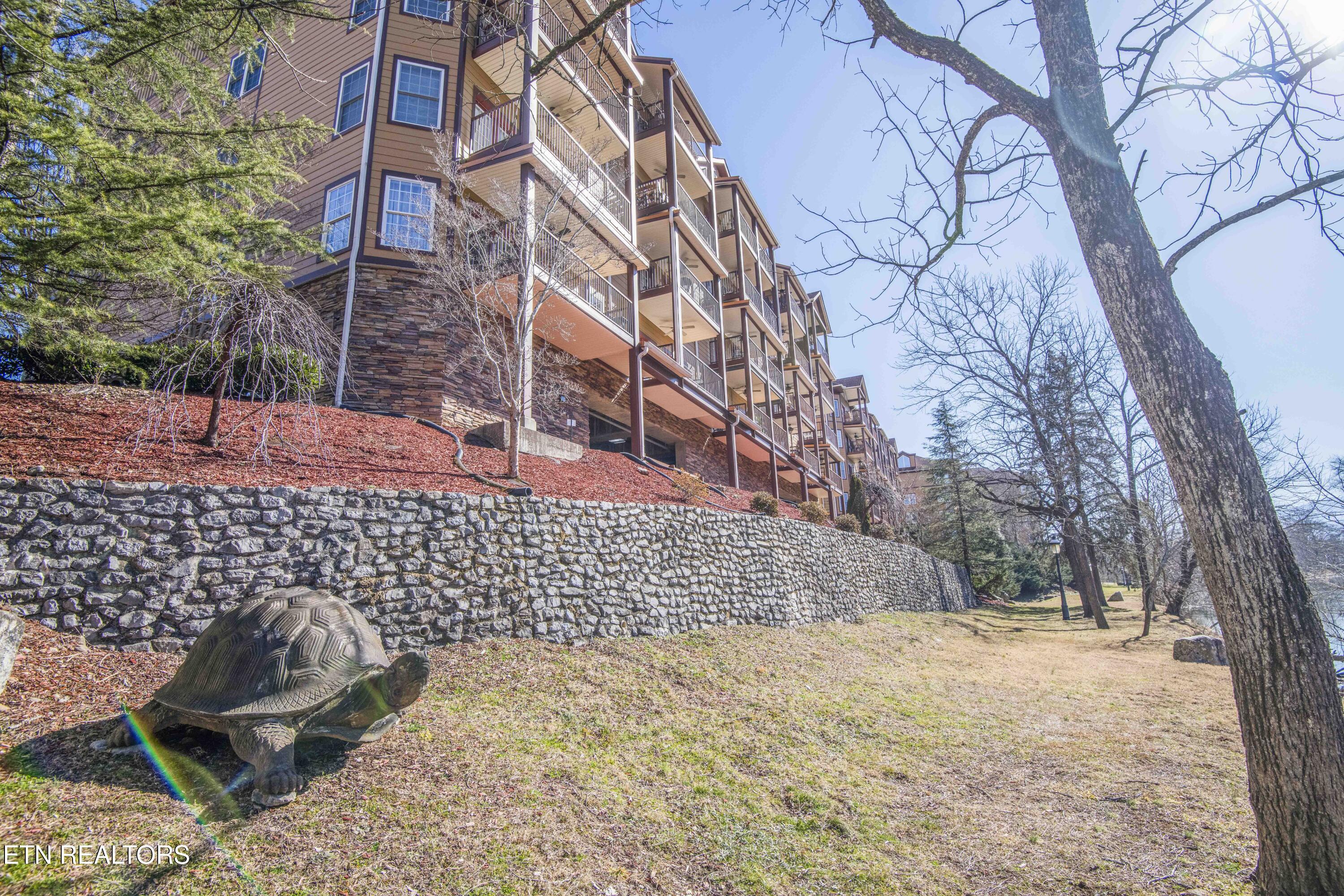 527 River Place Way Sevierville TN 37862