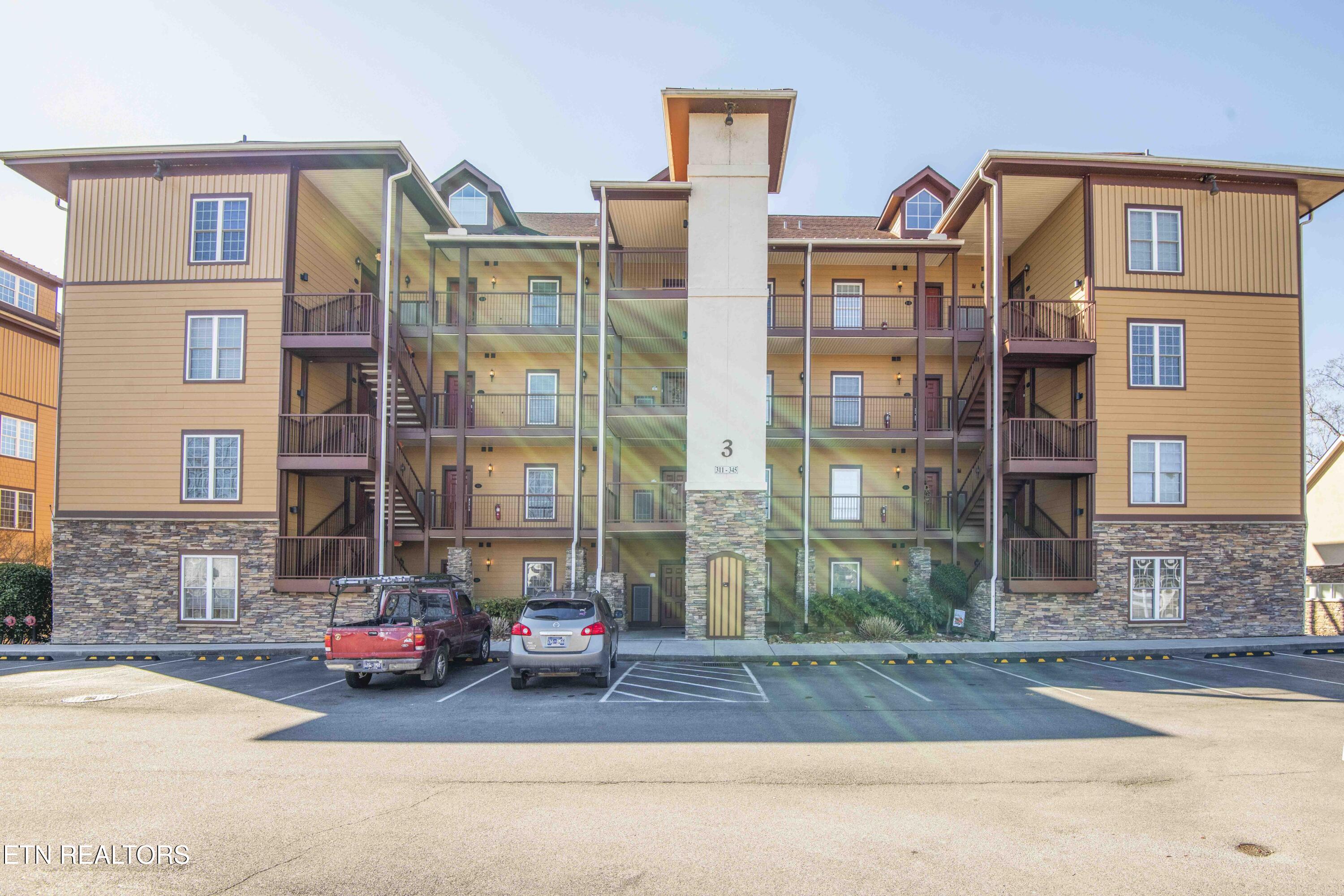 527 River Place Way Sevierville TN 37862