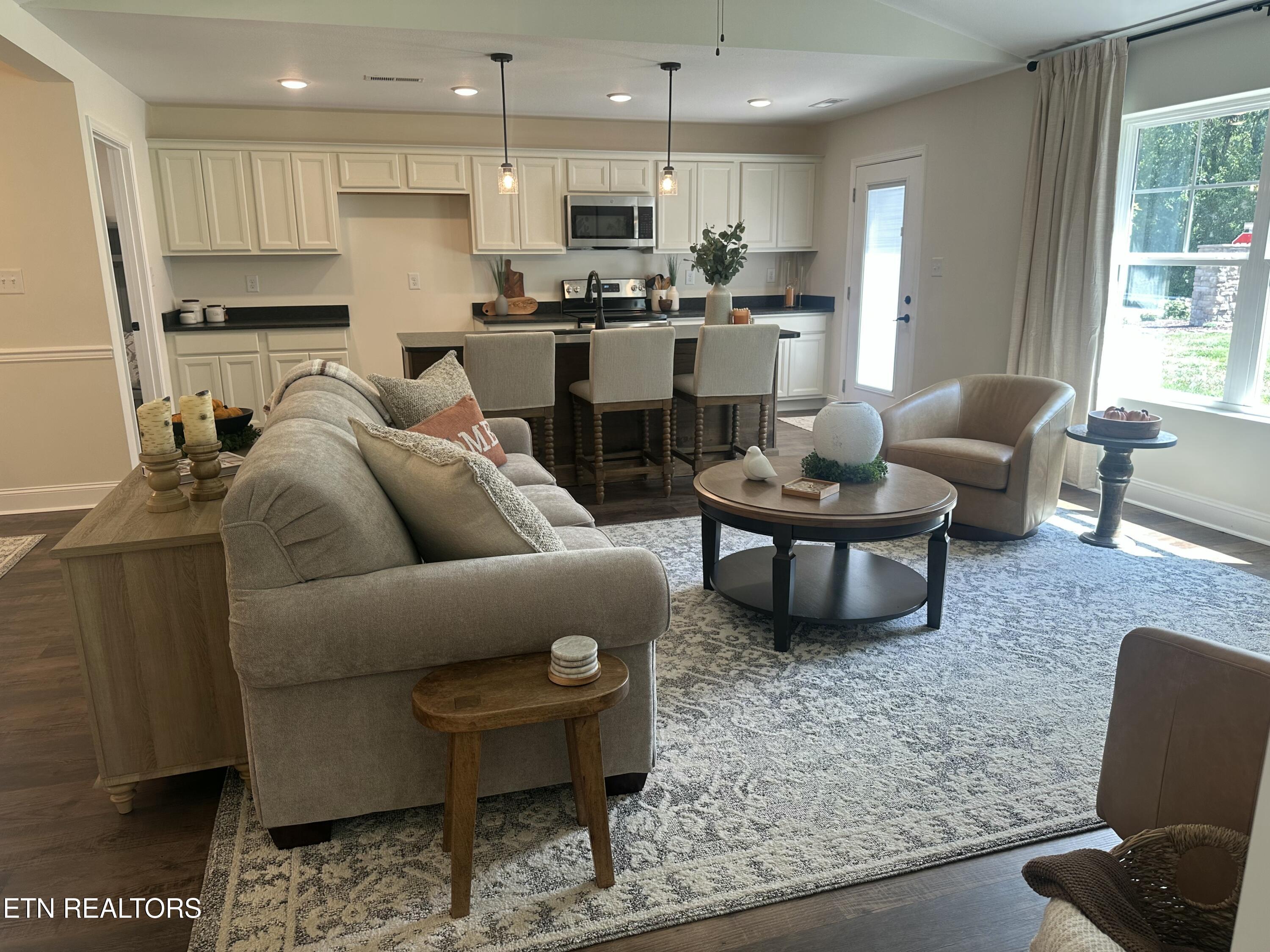 626 Snowflower Circle Pigeon Forge TN 37863
