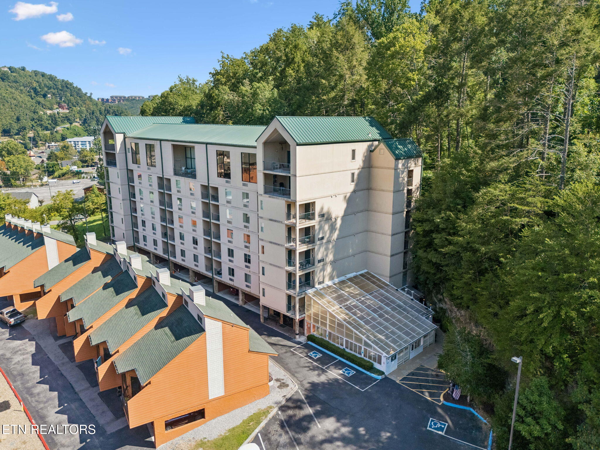413 Baskins Creek Road Gatlinburg TN 37738