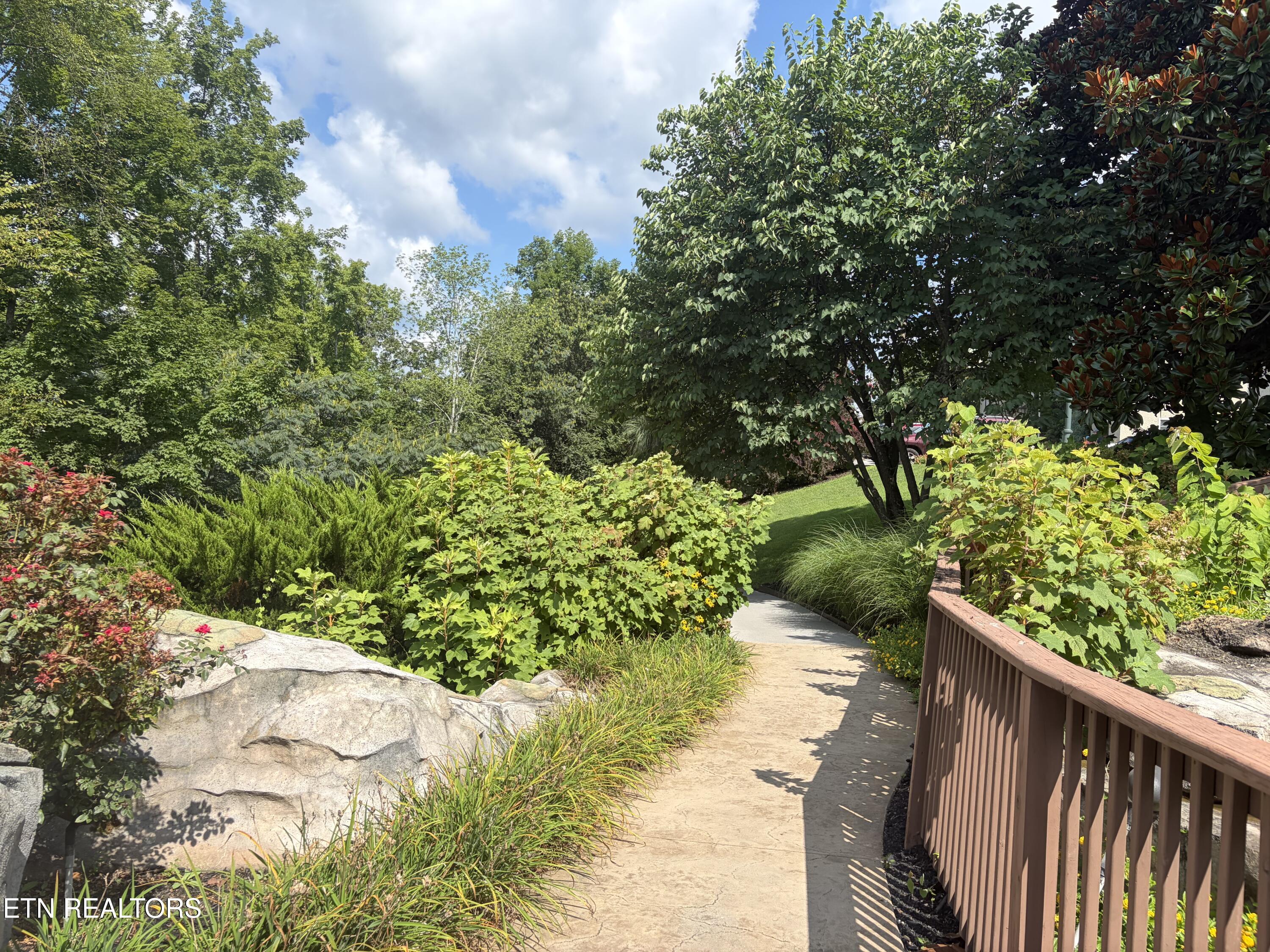 212 Dollywood Lane Pigeon Forge TN 37863