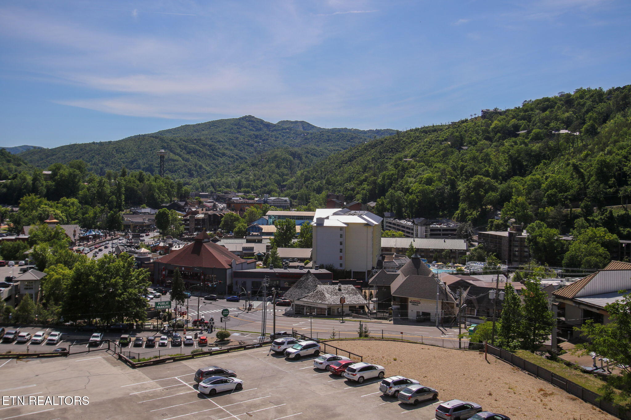 102 Baskins Creek Bypass Gatlinburg TN 37738