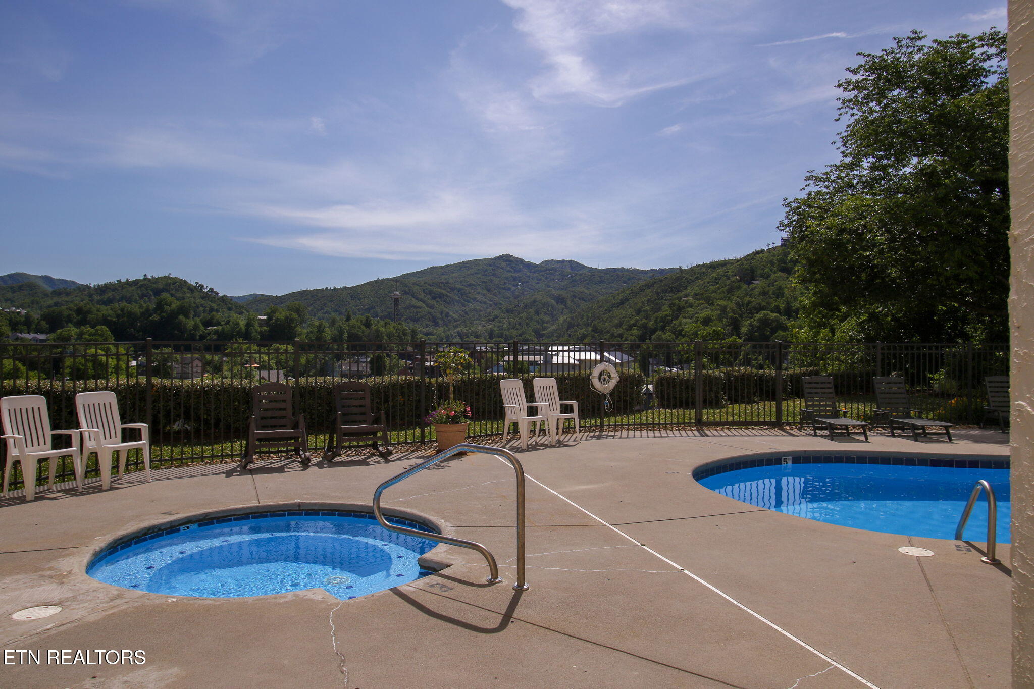 102 Baskins Creek Bypass Gatlinburg TN 37738