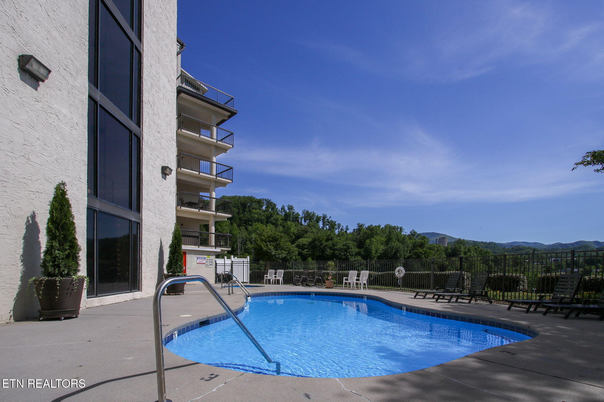 102 Baskins Creek Bypass Gatlinburg TN 37738